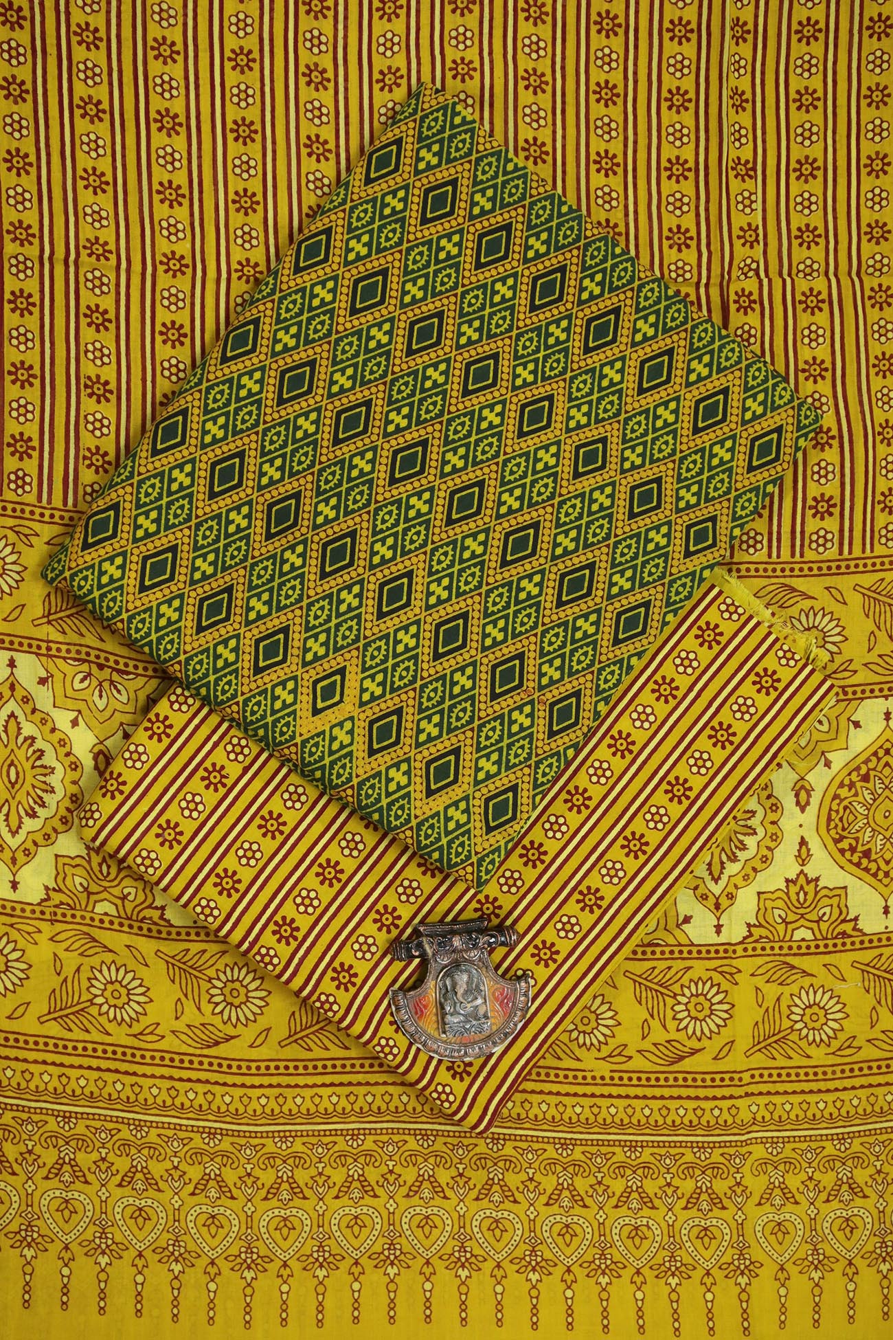 yellow-flower-ajrak-cotton-dress-materials-ac000327-a