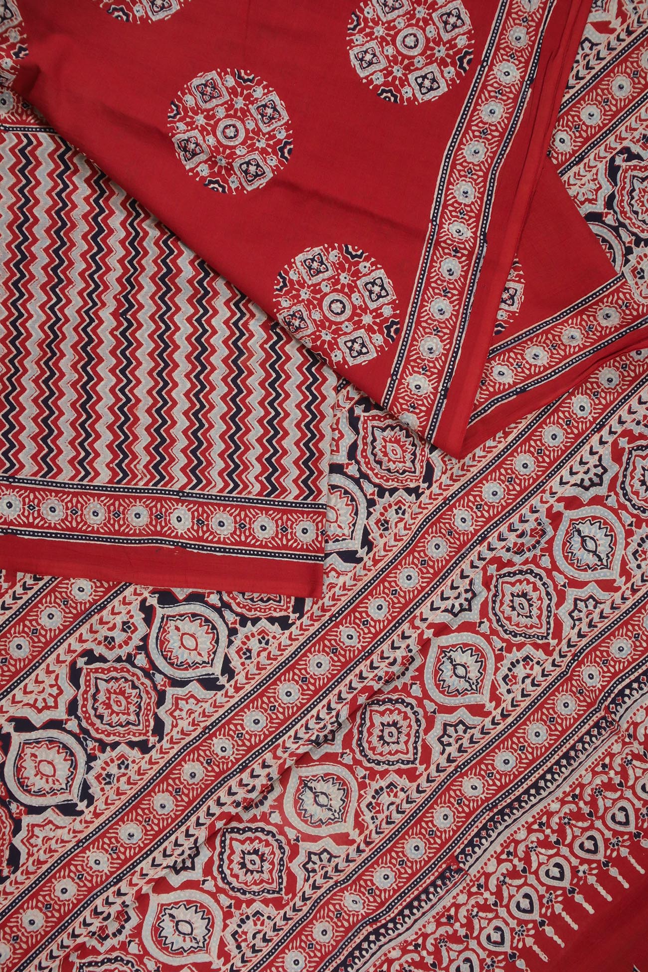 maroon-zigzag-ajrakh-sarees-as000206-b