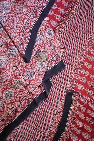 red-flower-modal-silk-sarees-ass000102-a