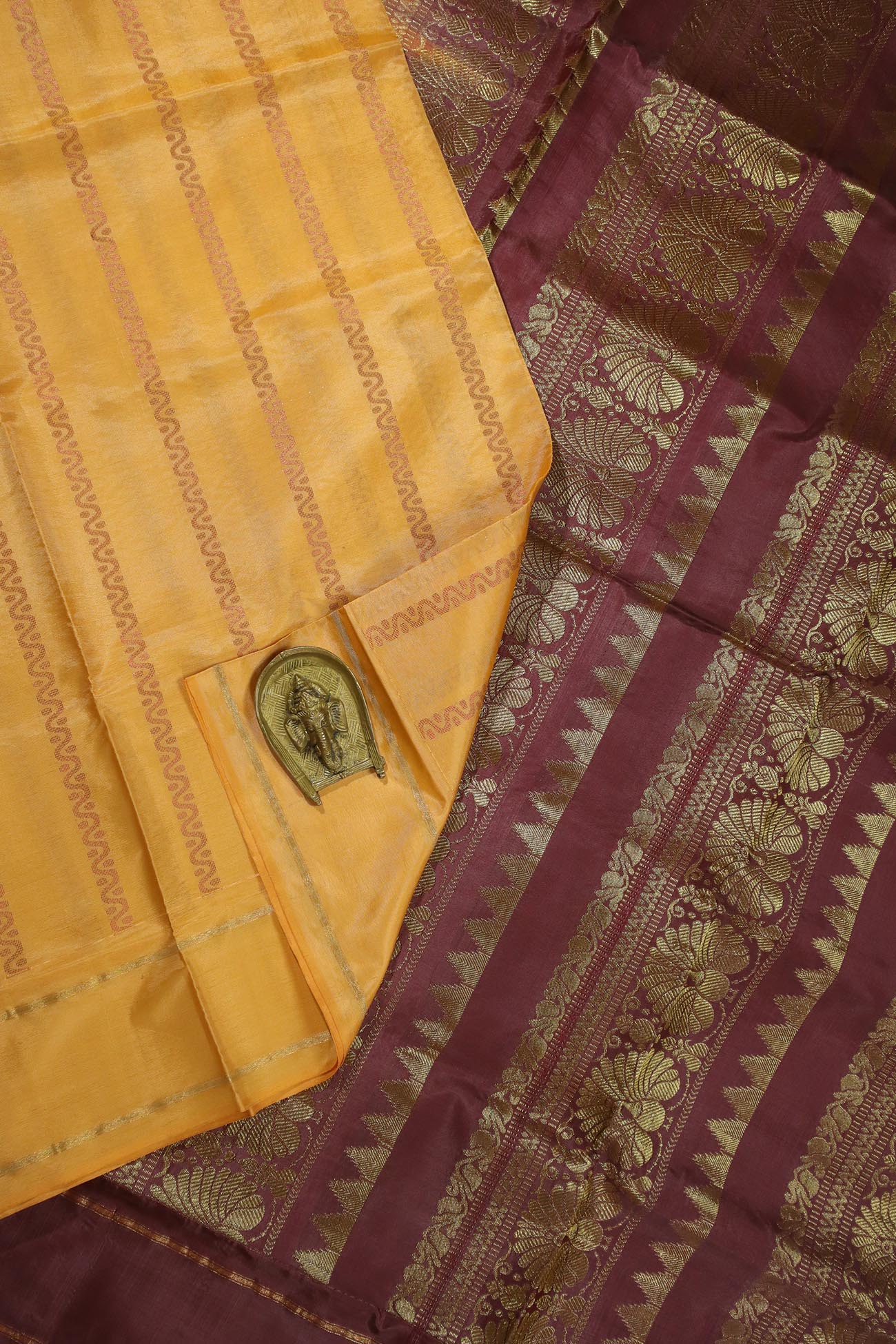 saddle-brown-zigzag-banana-pith-sarees-bps000380-c