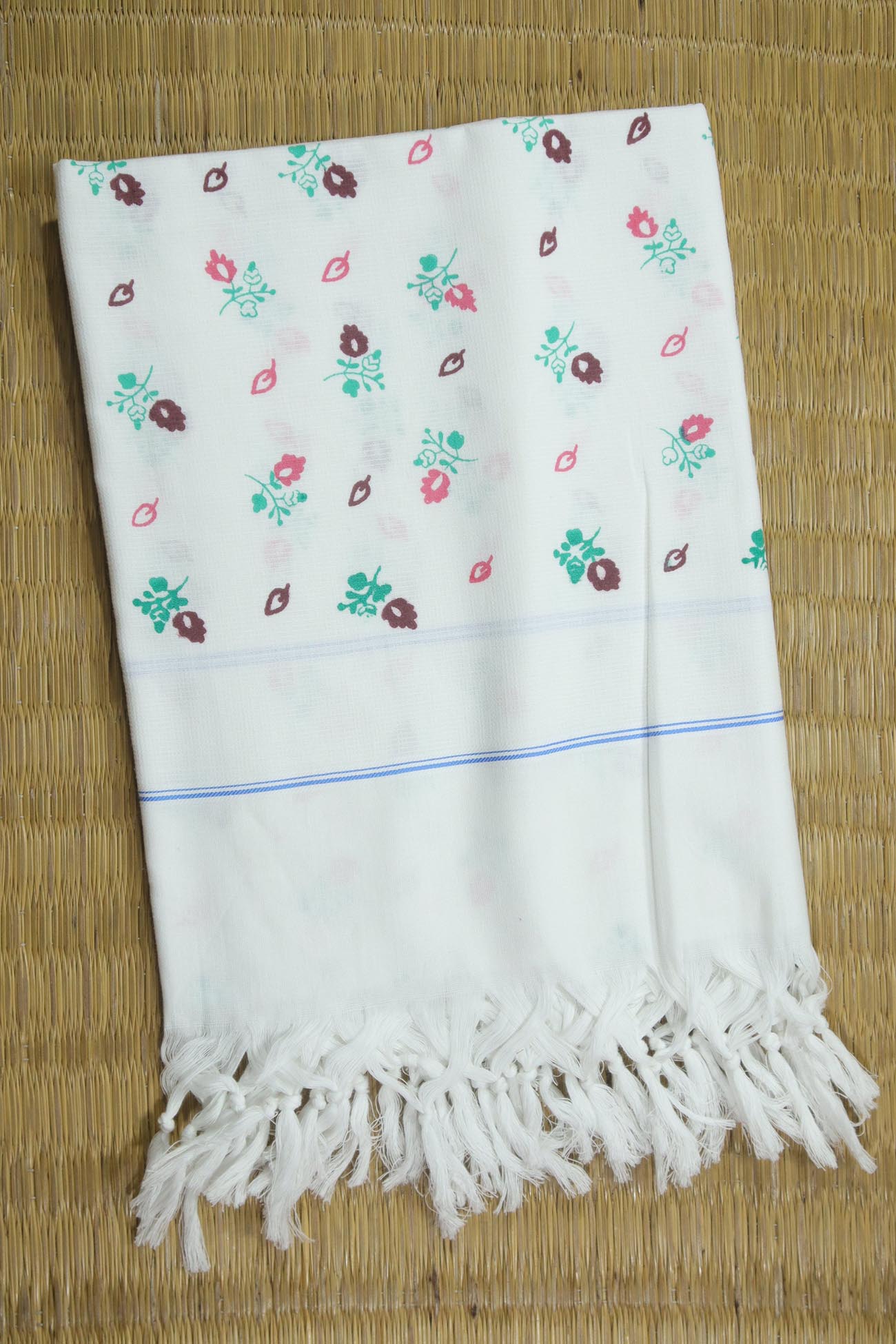 white-floral-cotton-towels-cct000219-a