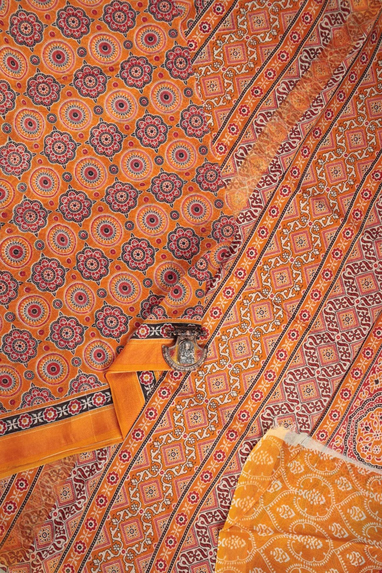 dark-orange-flower-chanderi-sarees-cs000280-a