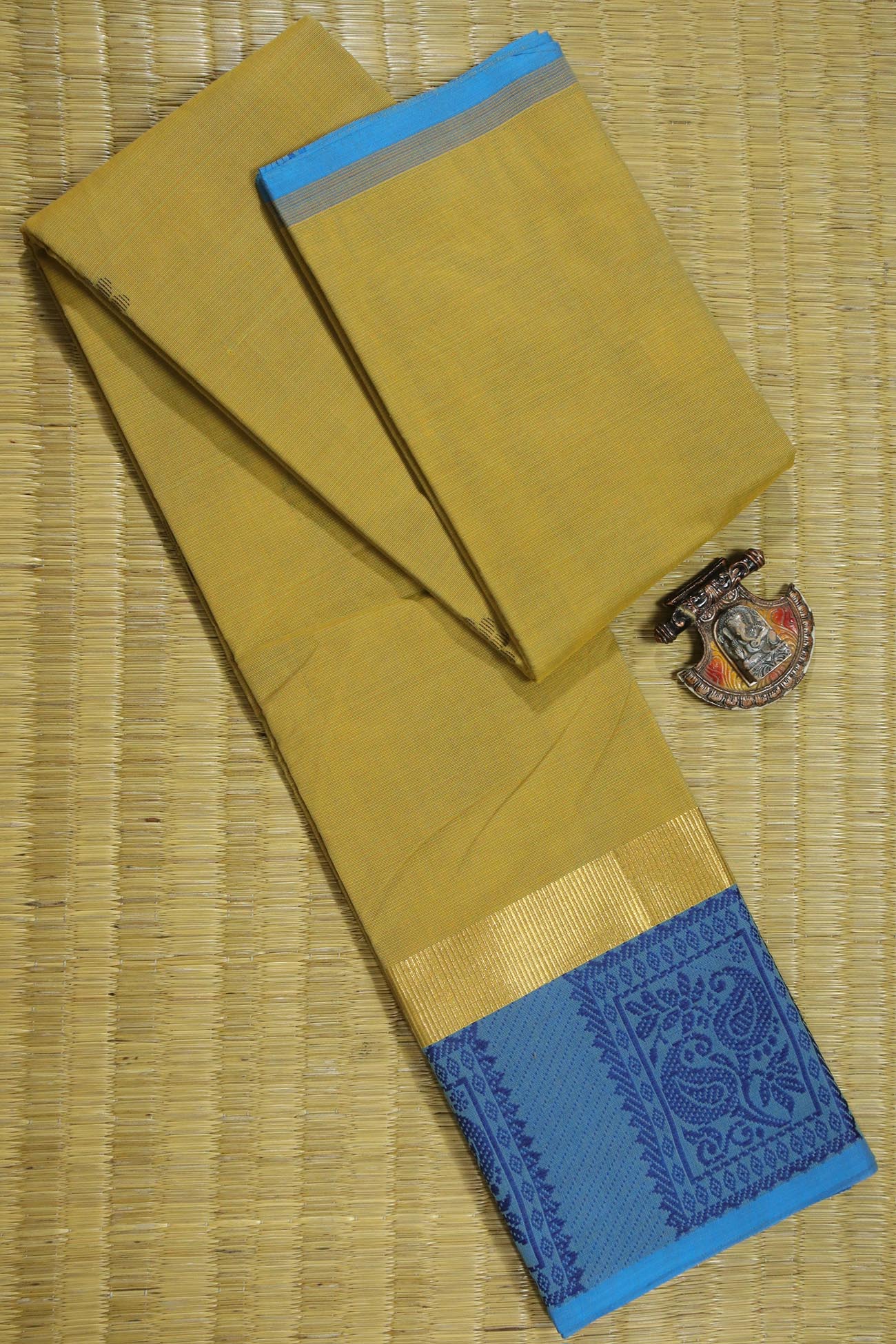 goldenrod-flower-grand-border-sarees-gb000477-a