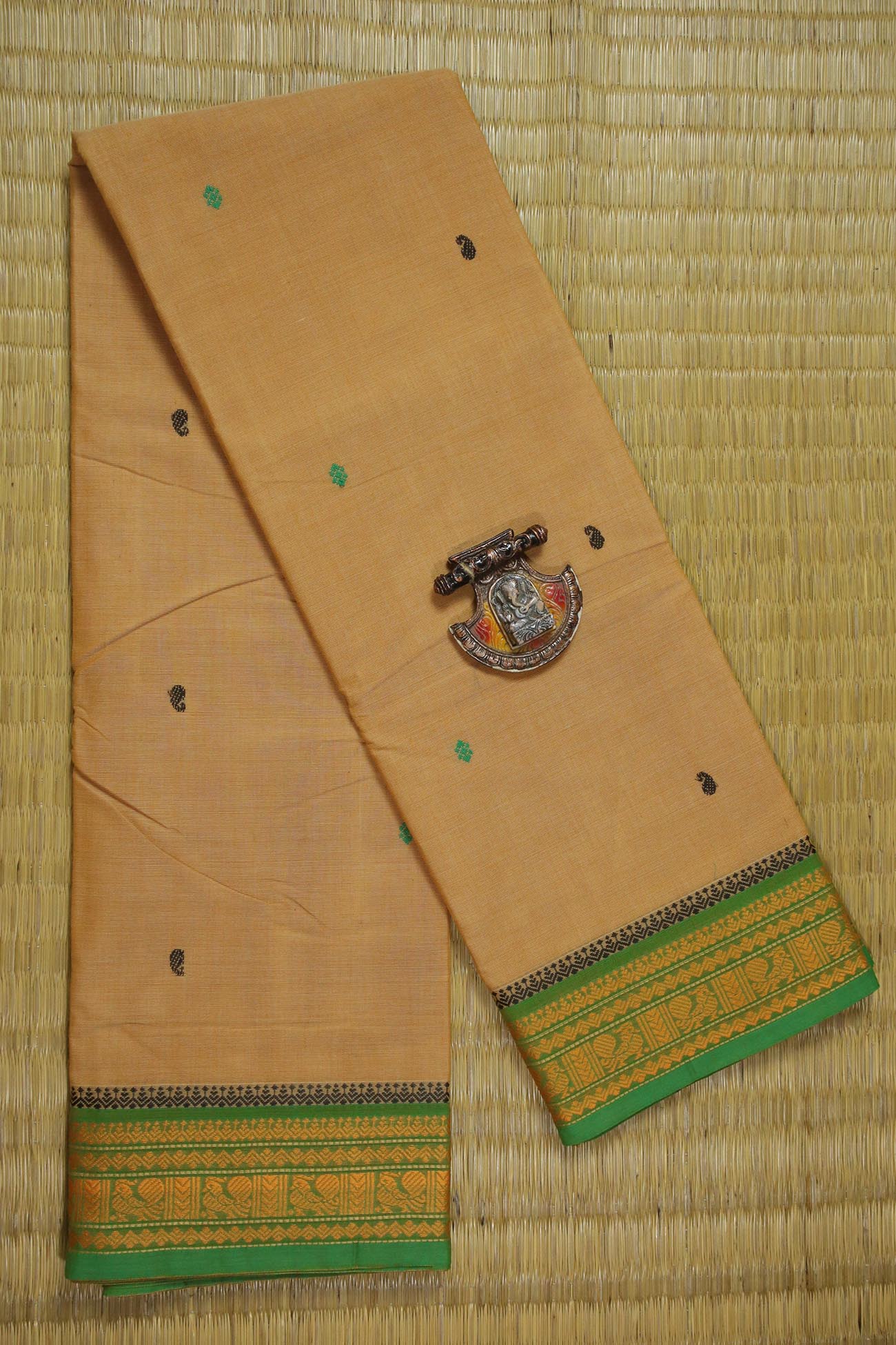 wheat-peacock-grand-chettinad-sarees-gc000403-a