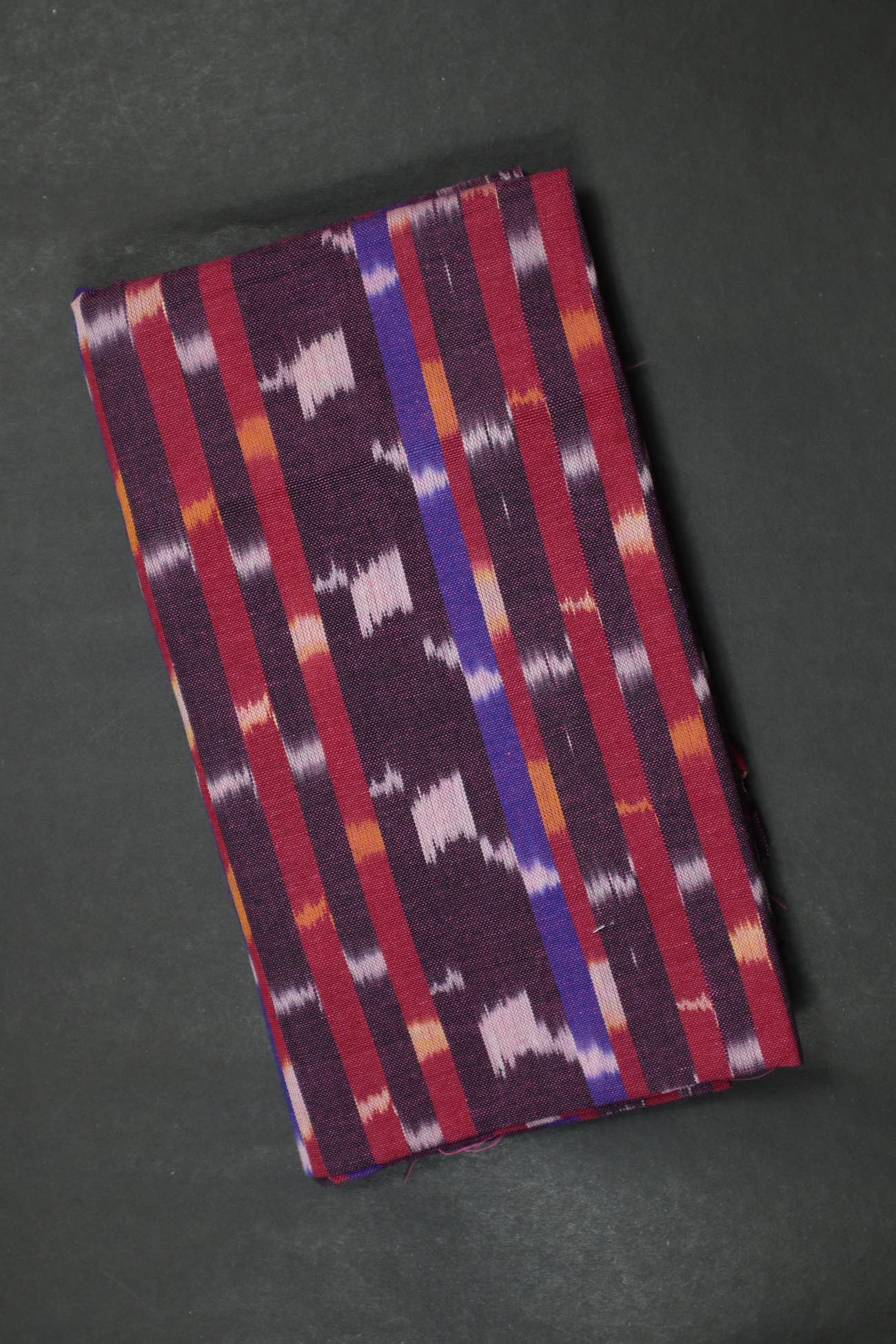 maroon-ikat-ikat-fabric-ik000302-a