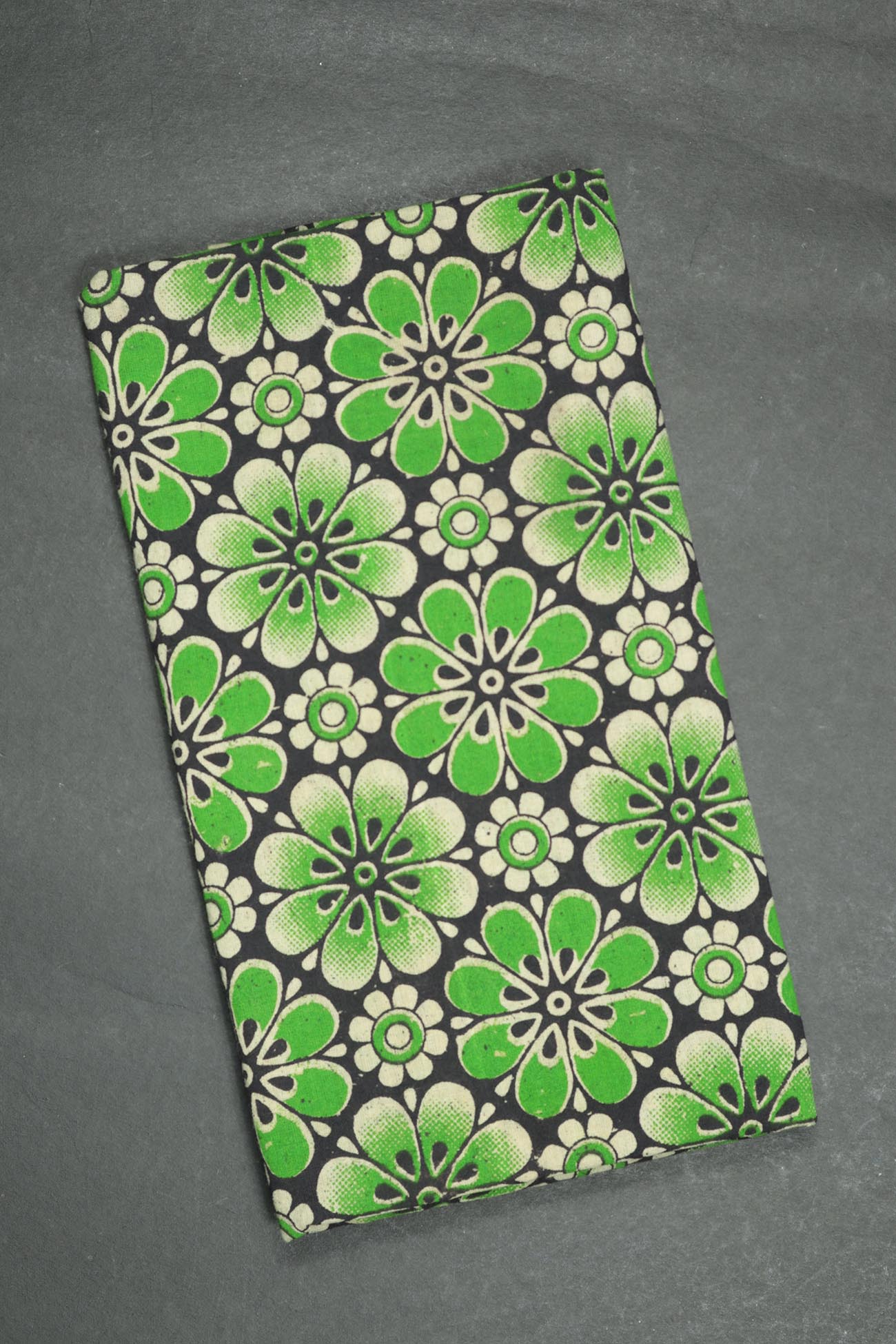 green-flower-kalamkari-fabric-kf000245-a