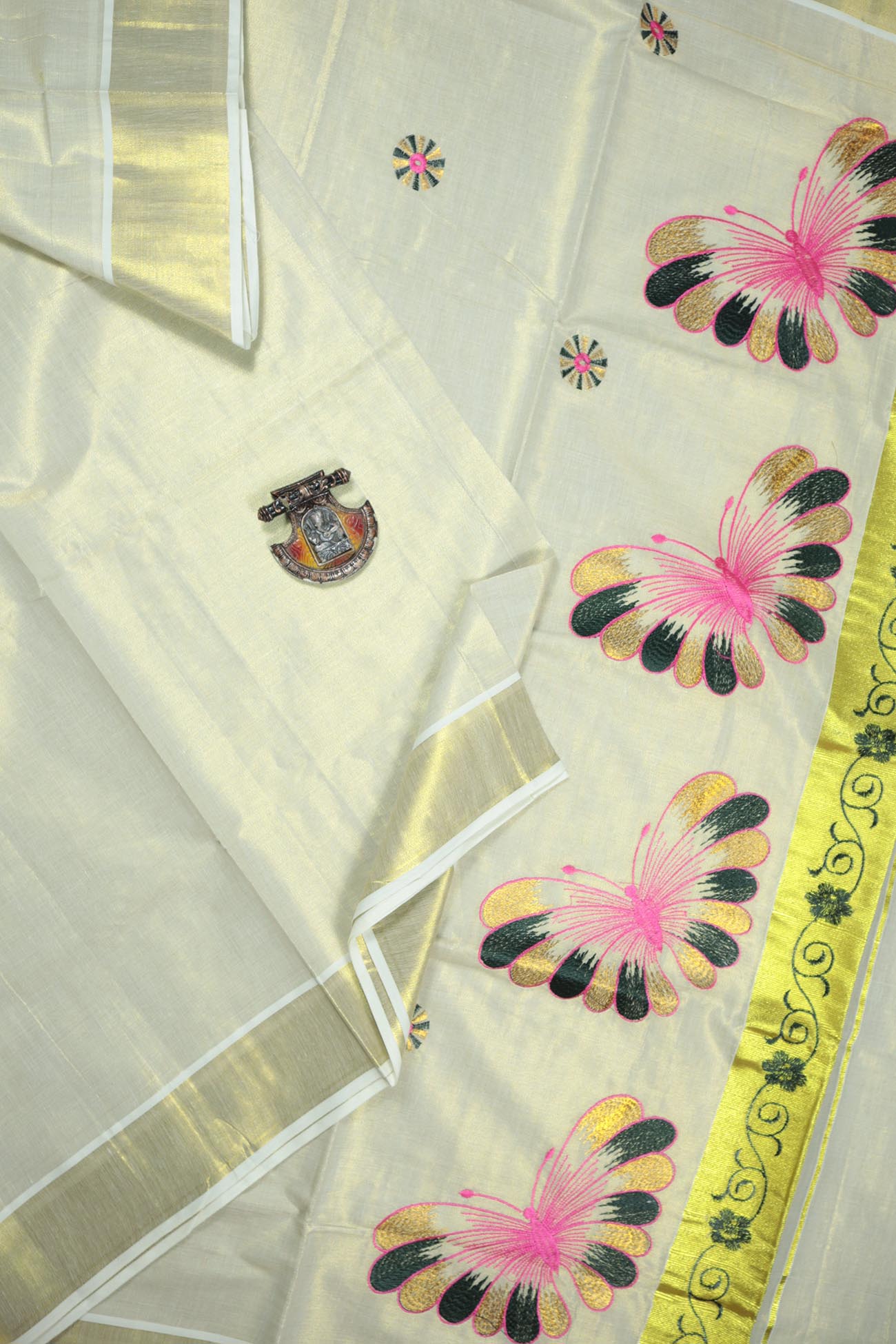 ivory-butterfly-kerala-sarees-kls000144-a