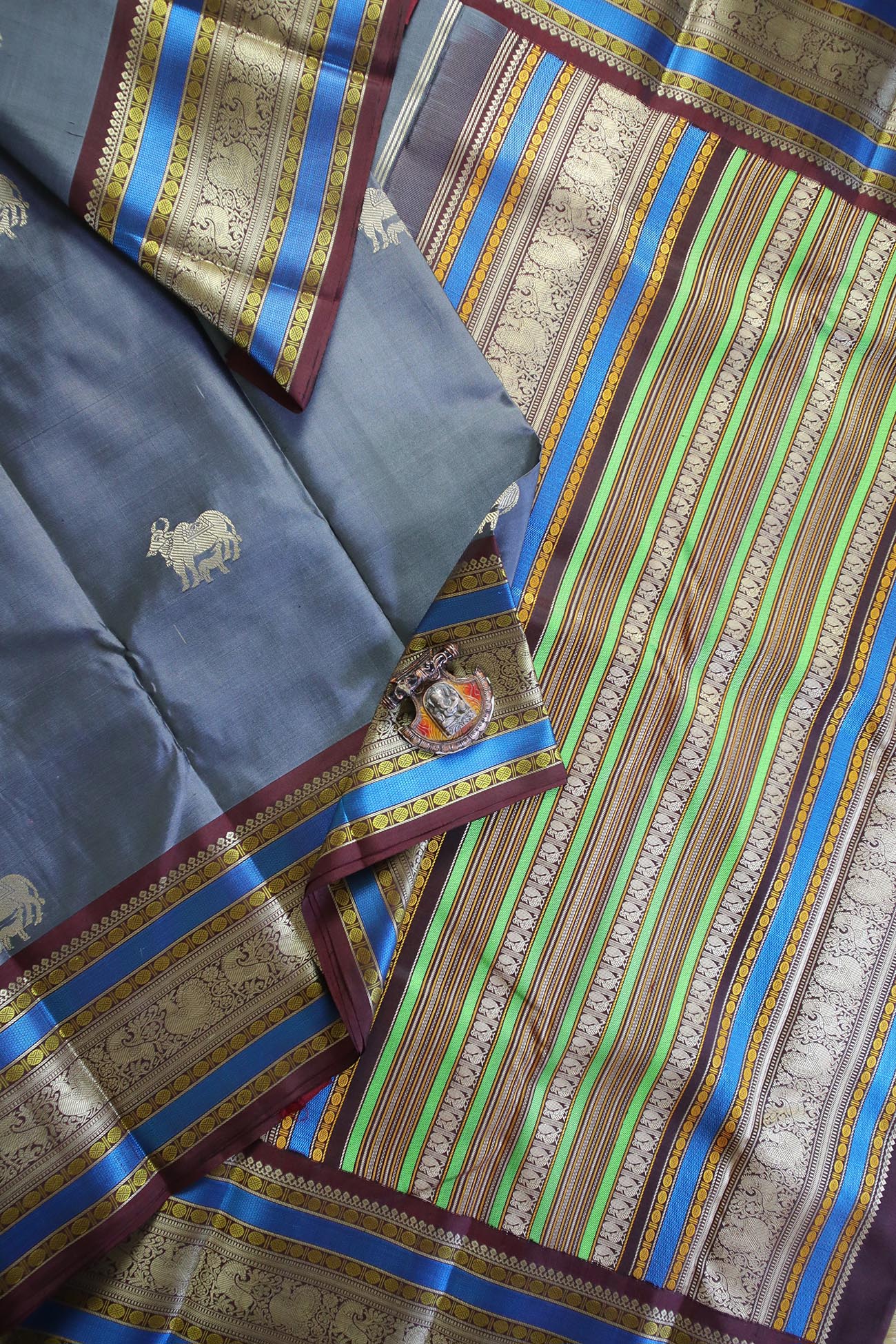 dark-gray-cow-kanchipuram-silk-sarees-kss000132-b