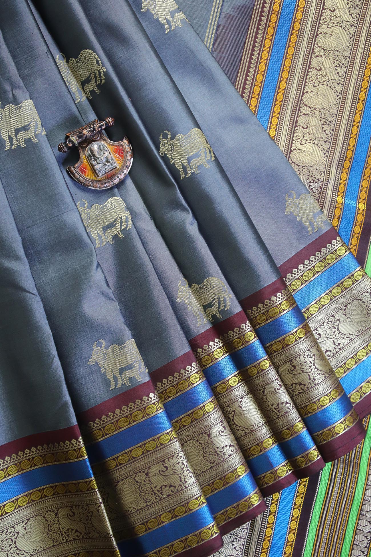 dark-gray-cow-kanchipuram-silk-sarees-kss000132-f