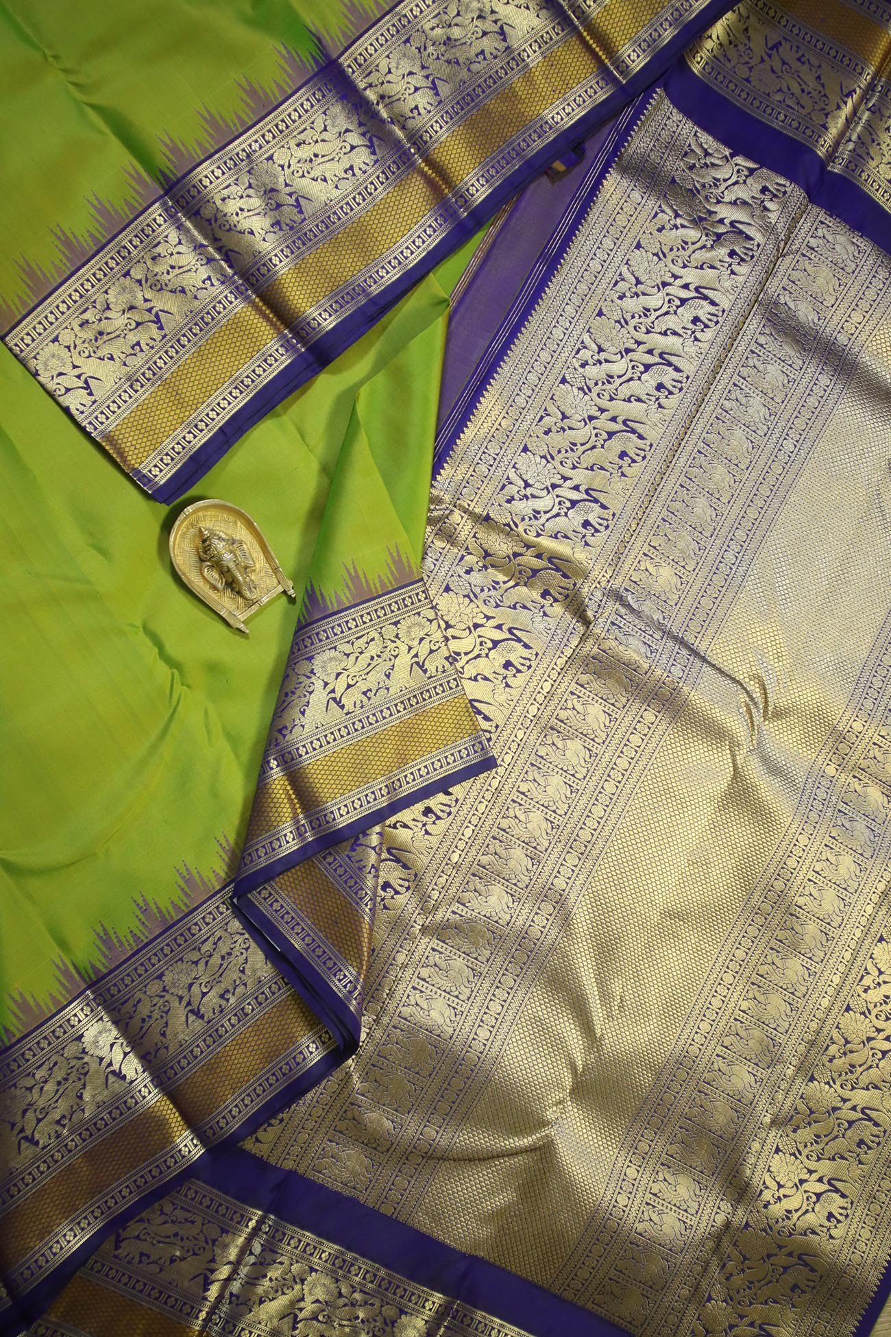 lawn-green-thalampoo-kanchipuram-silk-sarees-kss000178-b