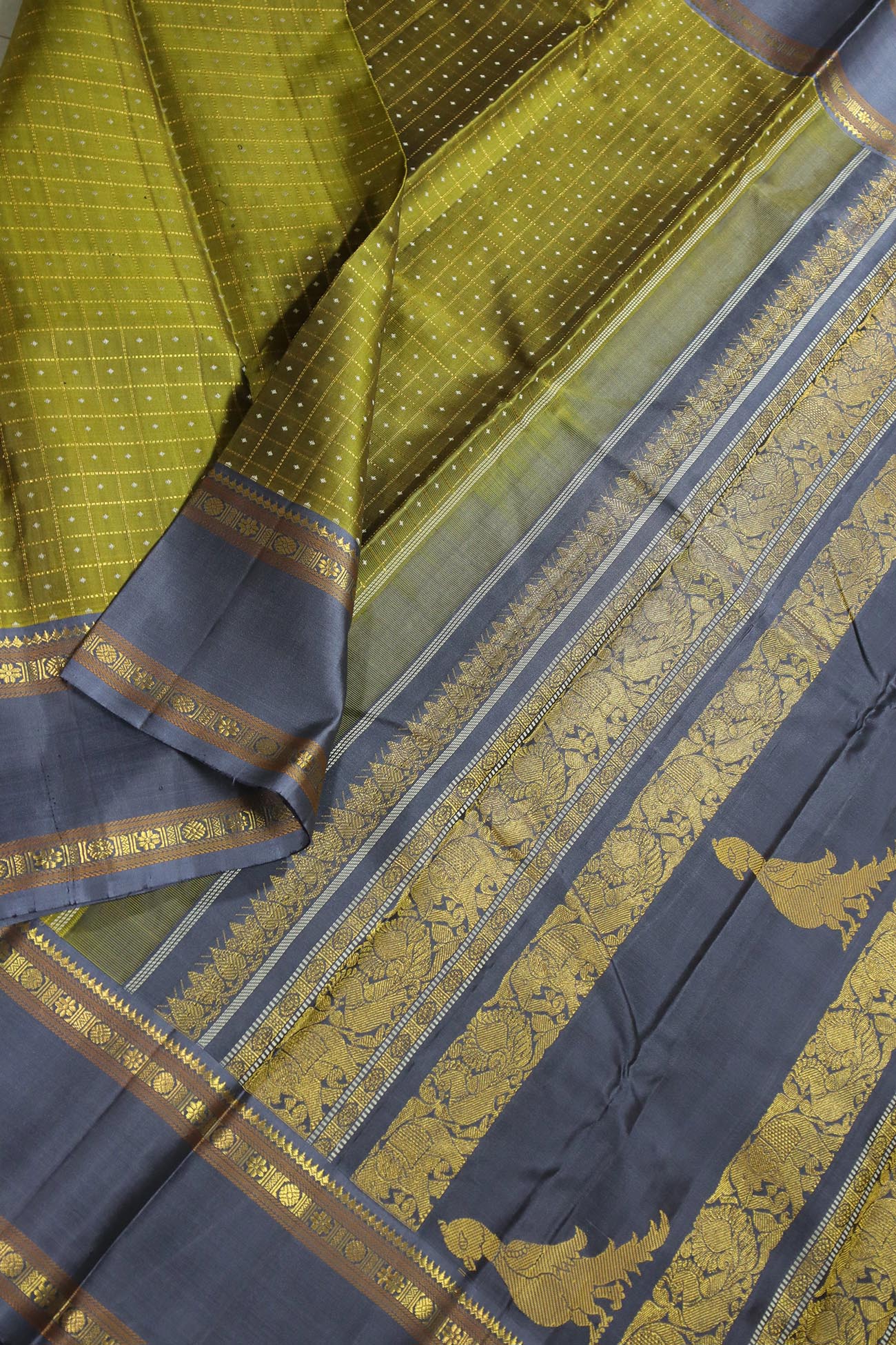 olive-laksha-deepam-kanchipuram-silk-sarees-kss000516-c