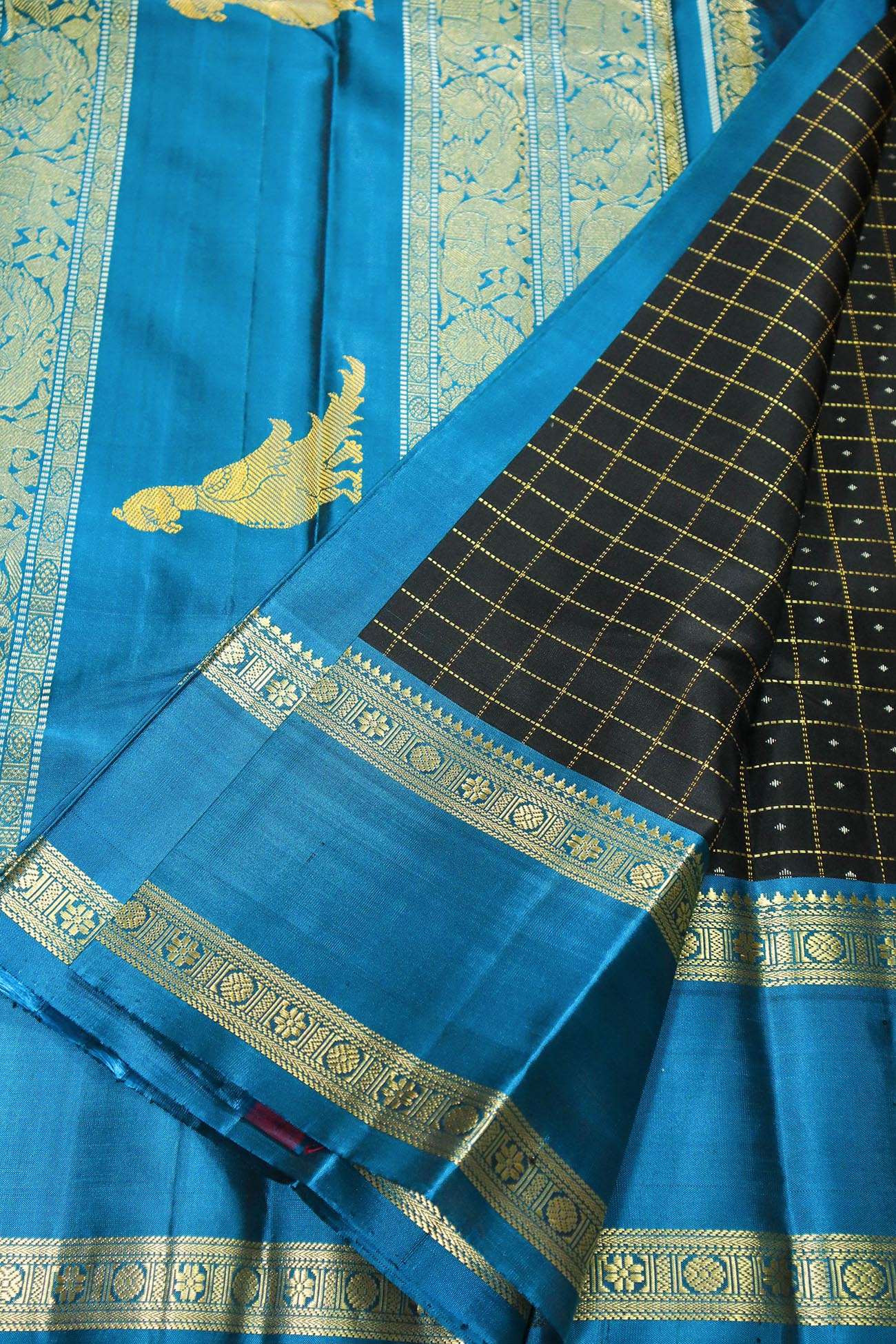 black-laksha-deepam-kanchipuram-silk-sarees-kss000517-c