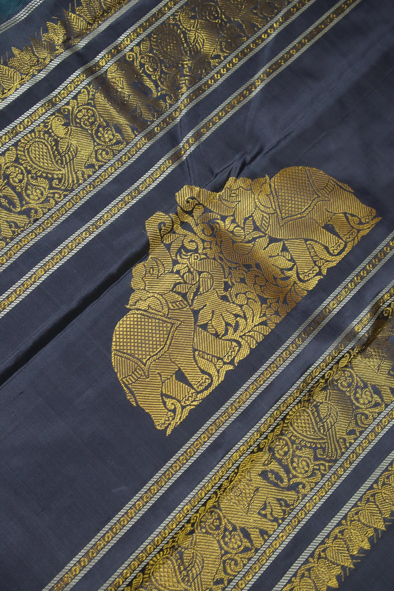 teal-laksha-deepam-kanchipuram-silk-sarees-kss000533-f