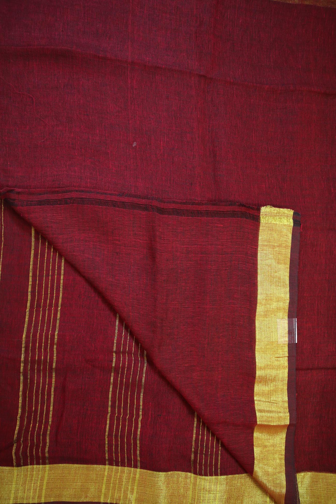 maroon-no-design-linen-jamdani-sarees-lnj000596-c