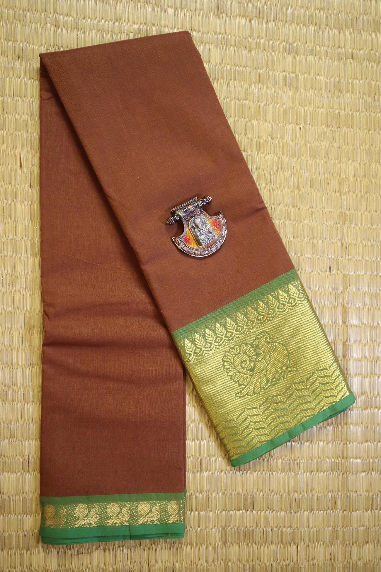 brown-peacock-malarkodi-sarees-mk005143-a