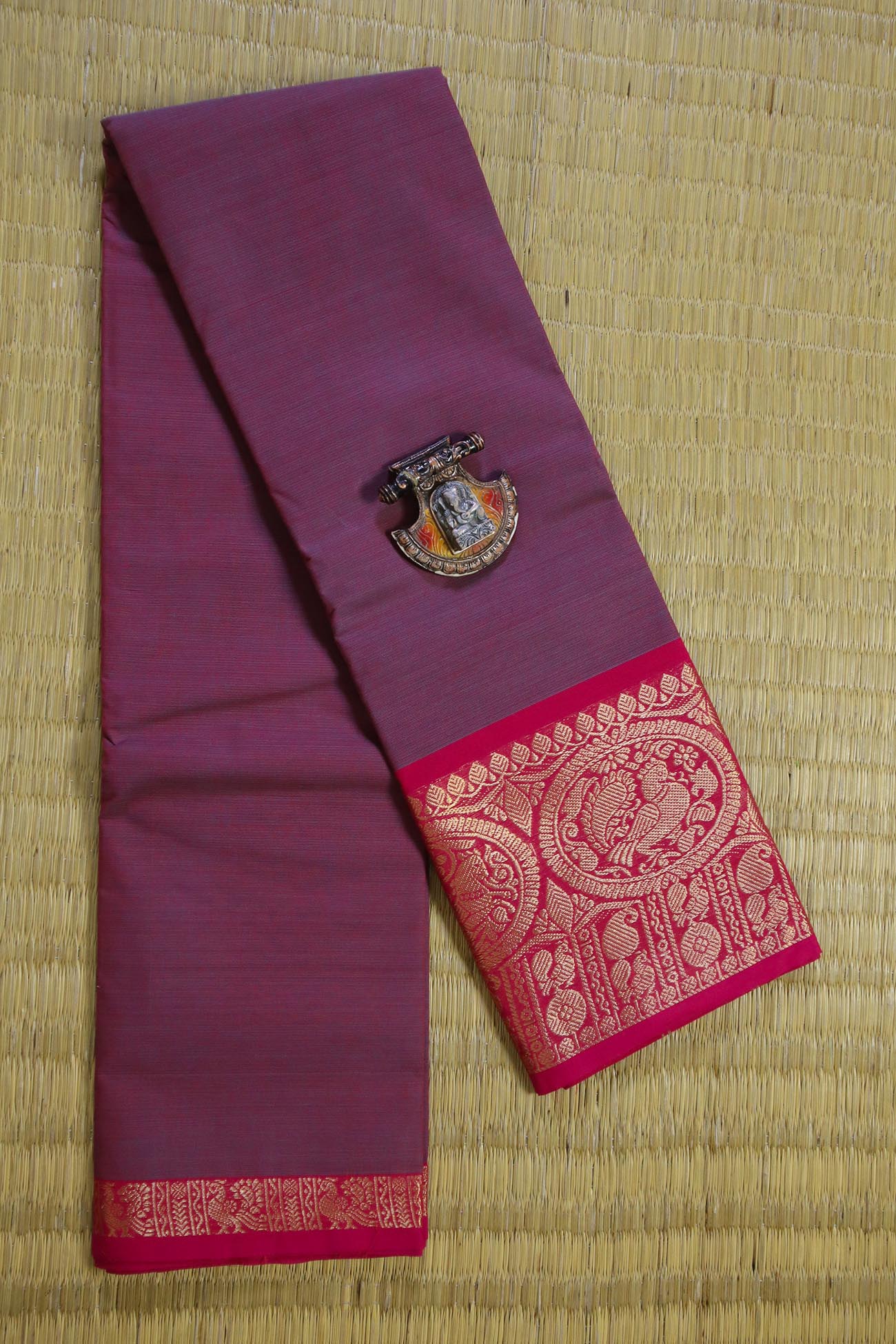 pale-violet-red-peacock-malarkodi-sarees-mk005364-a