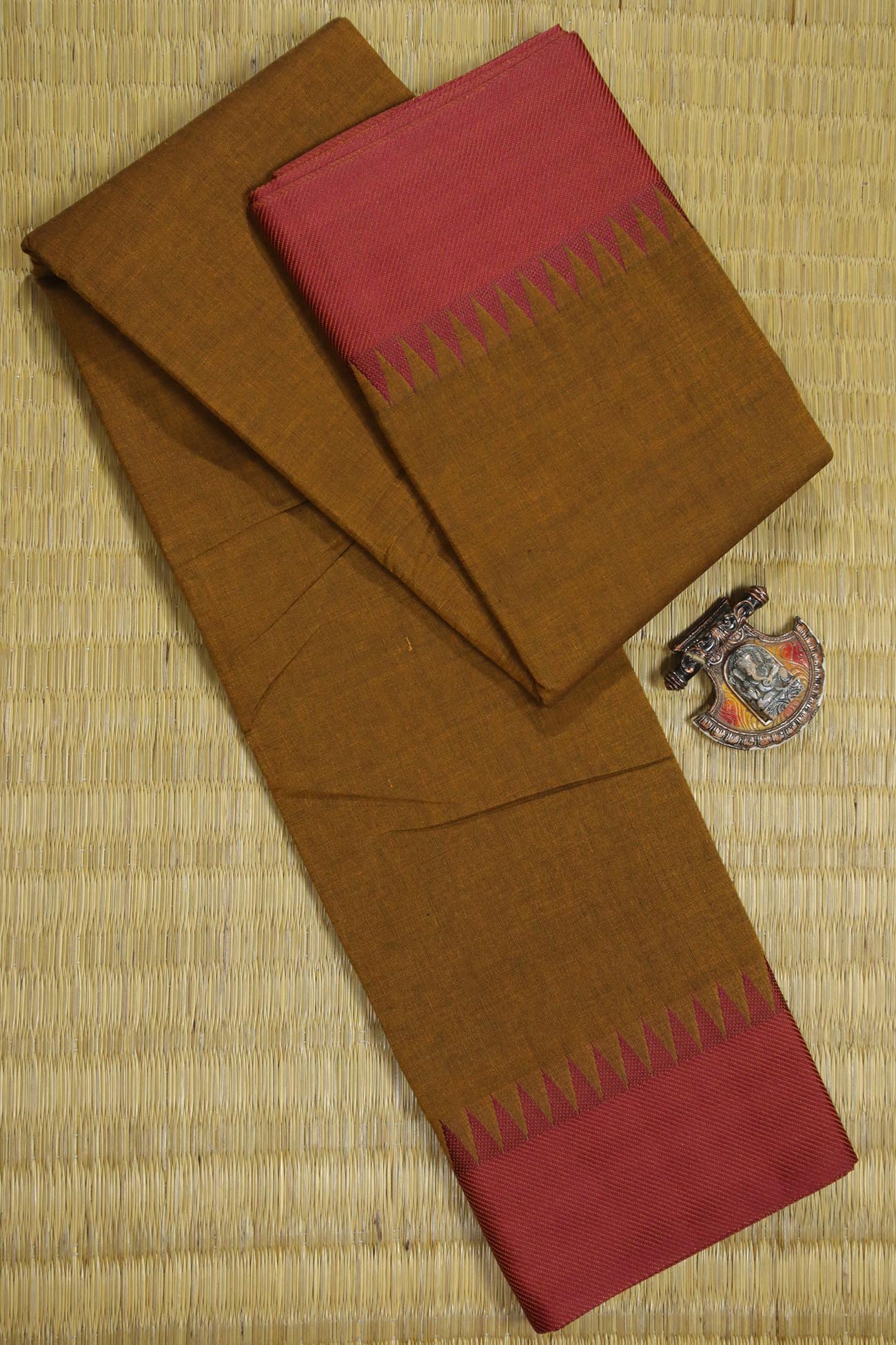 brown-temple-malarkodi-sarees-mk006774-a