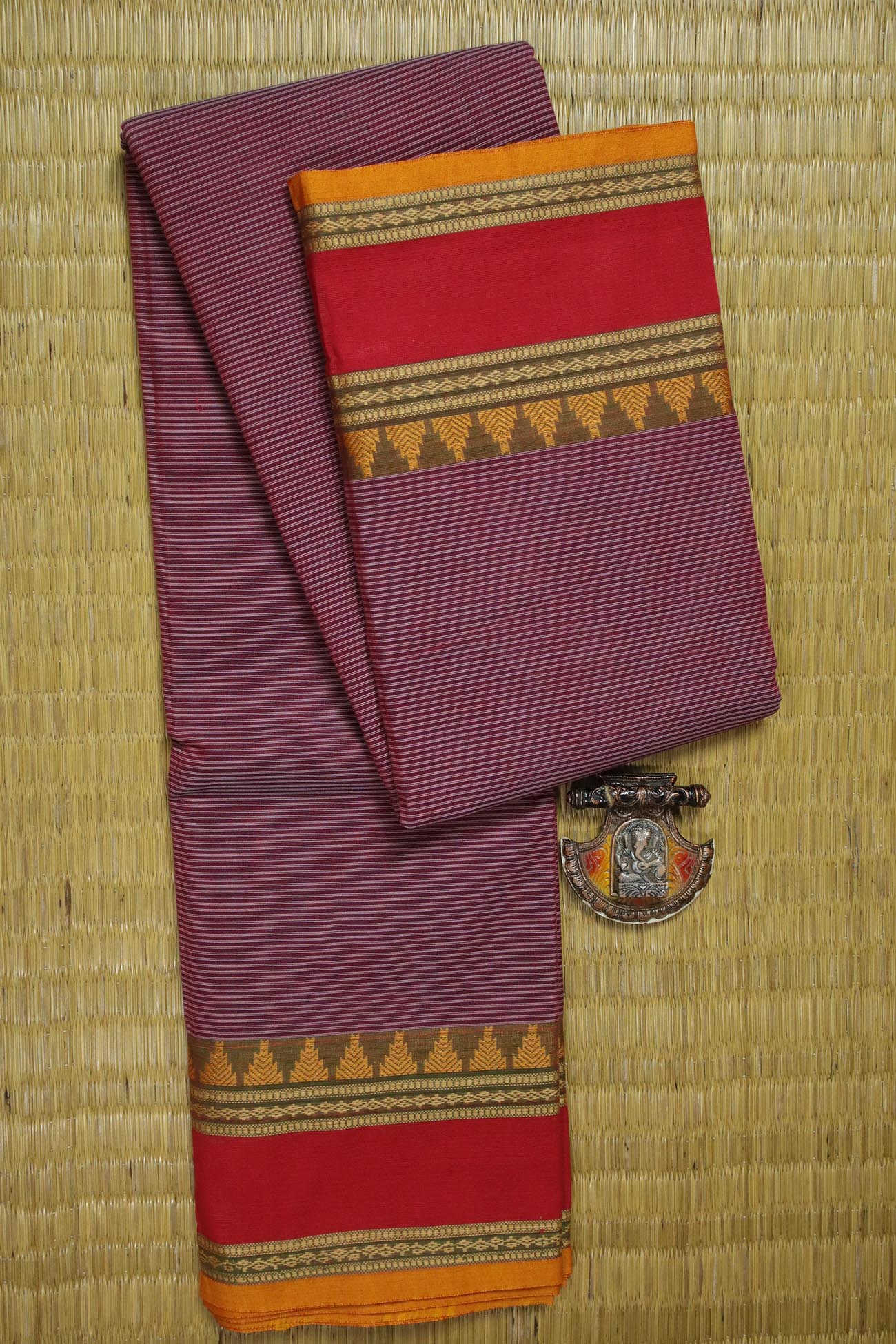 maroon-temple-malarkodi-sarees-mk007124-a