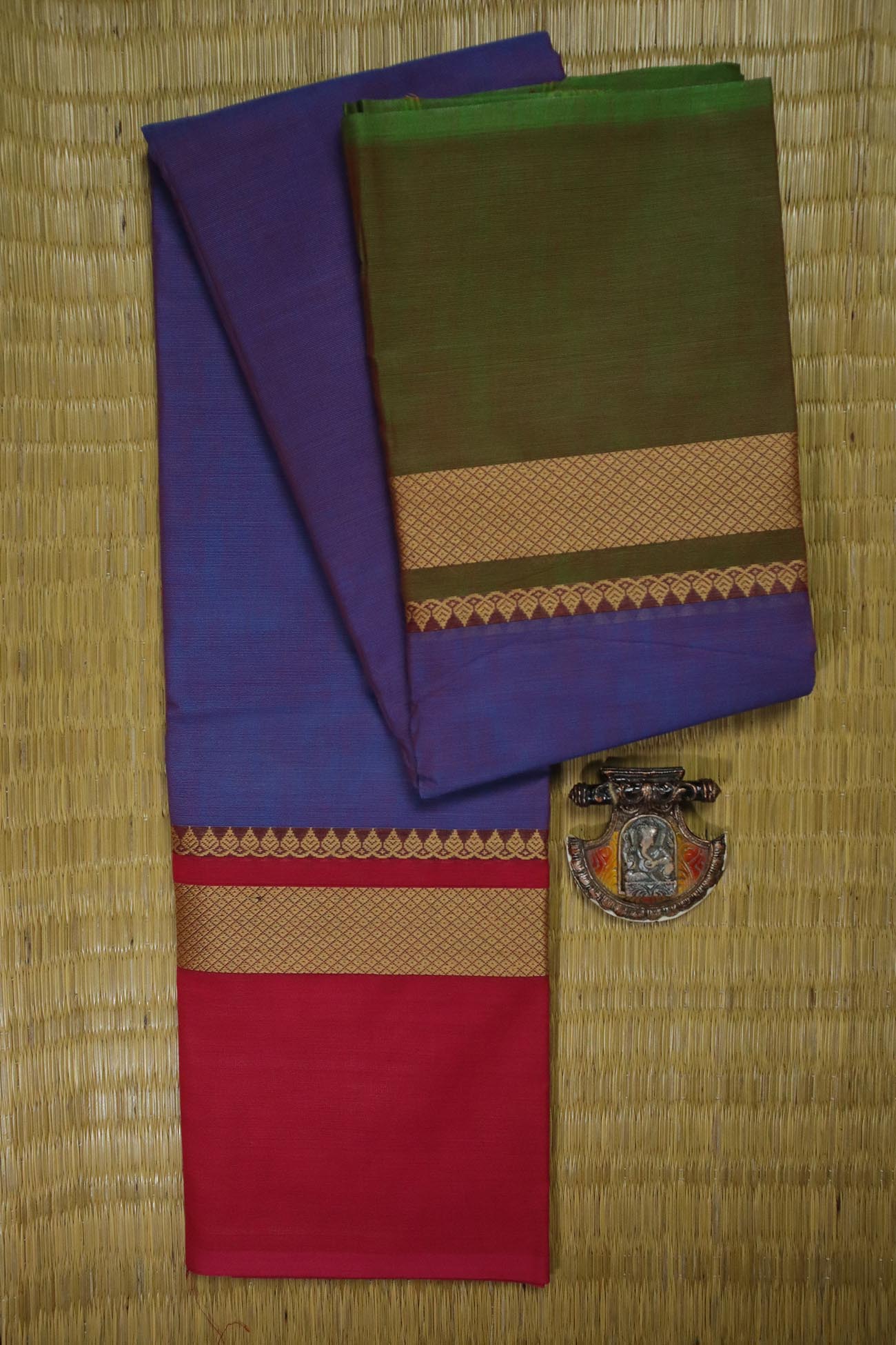 slate-blue-leaf-malarkodi-sarees-mk007163-a