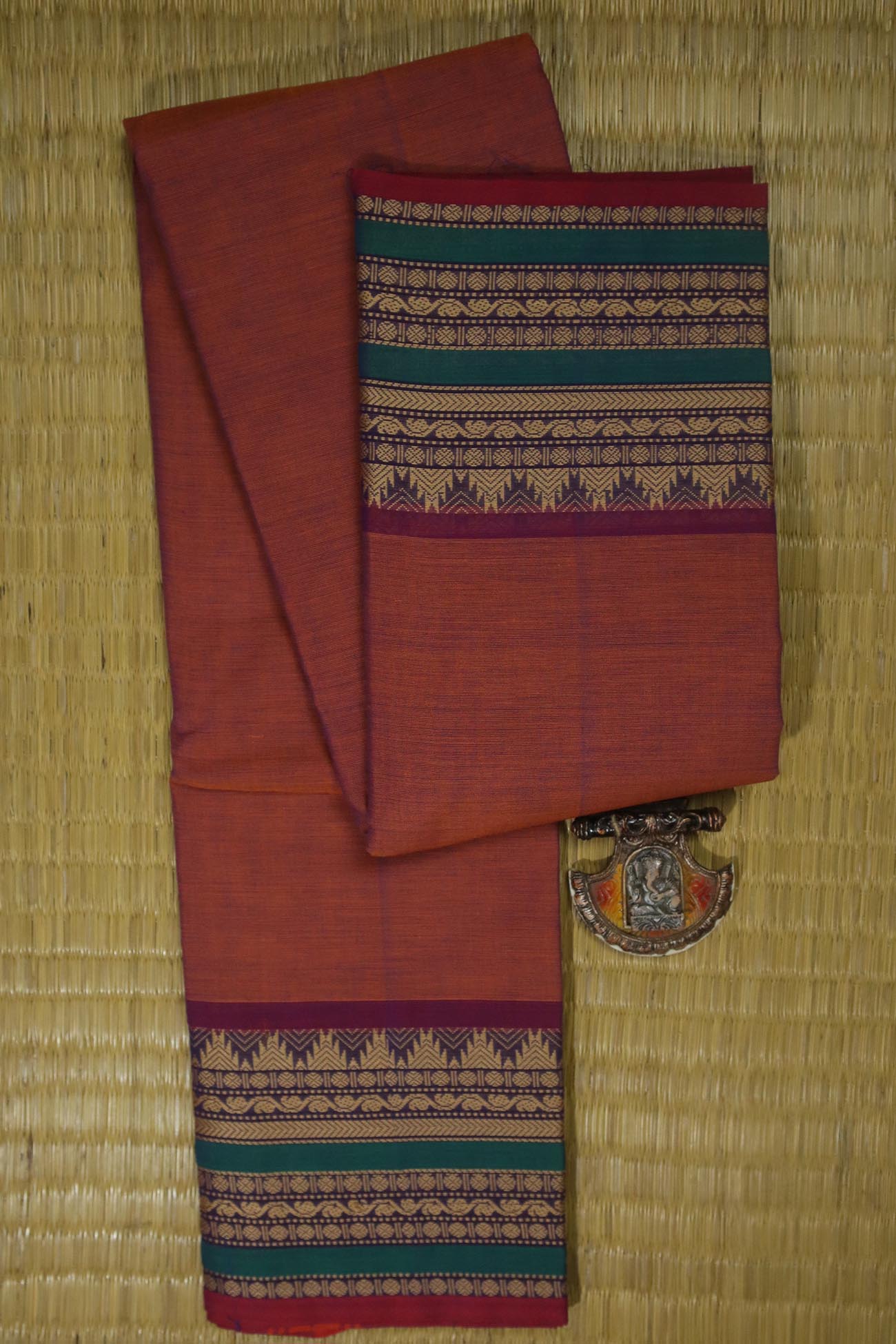 indian-red-temple-malarkodi-sarees-mk007192-a