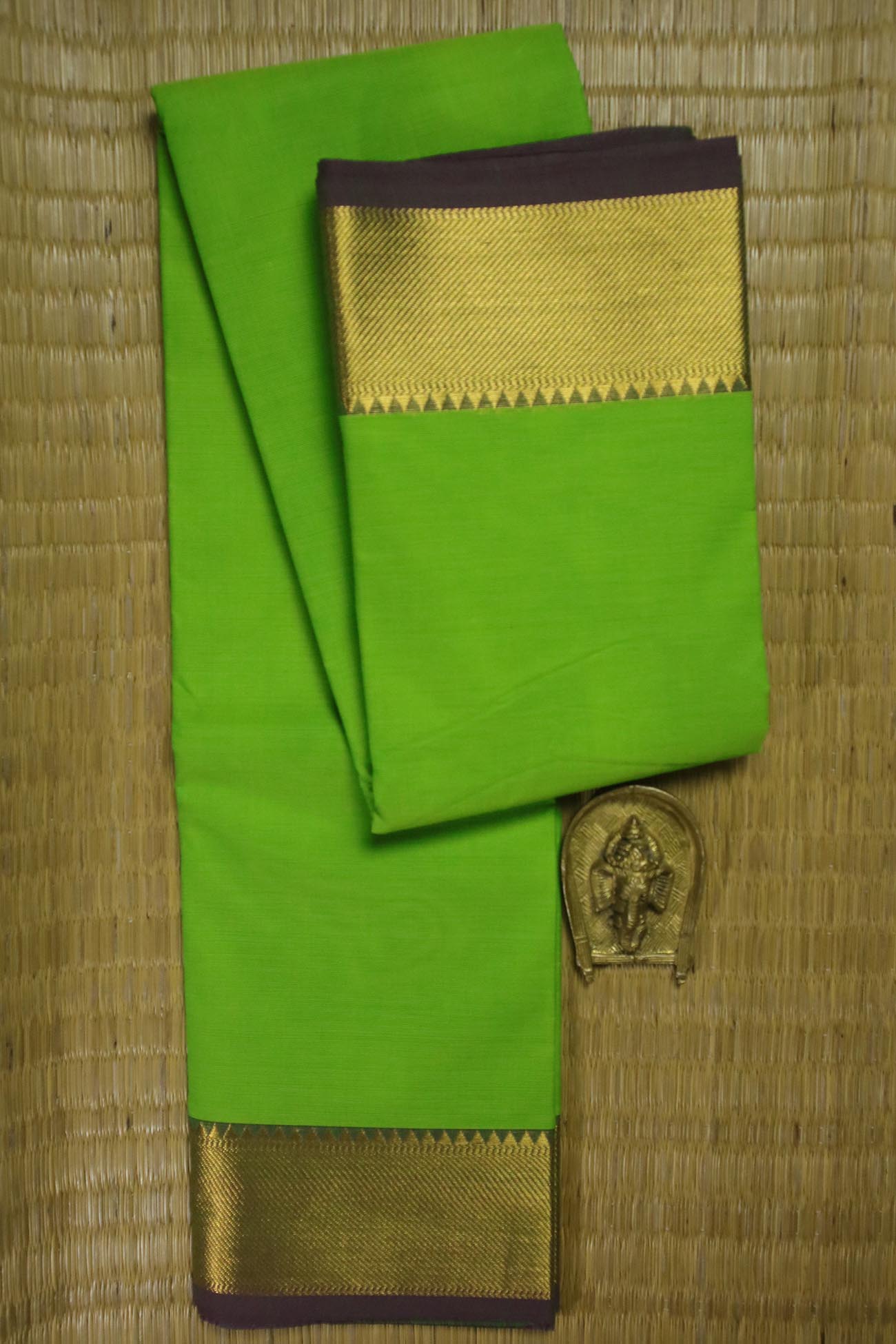 lime-green-temple-malarkodi-sarees-mk007240-a