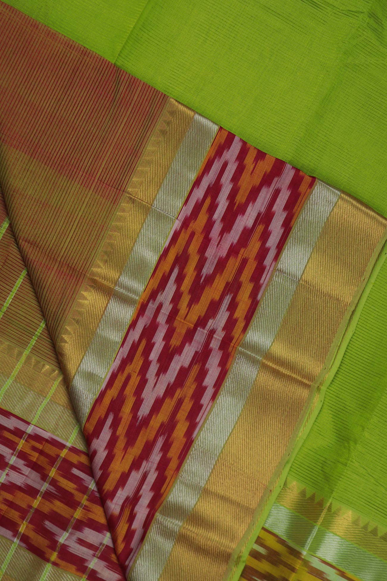 chartreuse-ikat-mangalagiri-silk-cotton-sarees-mls000361-b