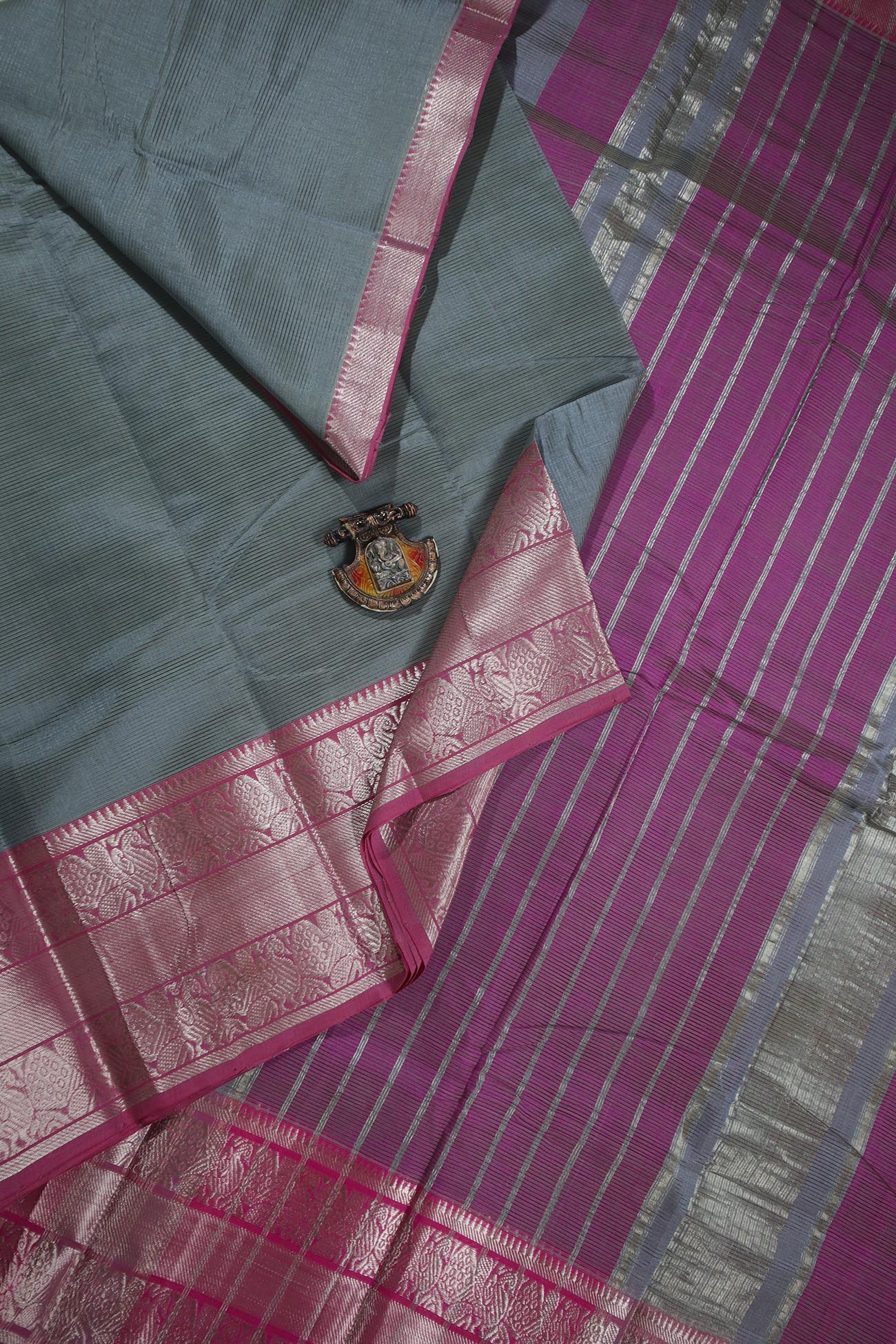 gray-peacock-mangalagiri-silk-cotton-sarees-mls000430-a