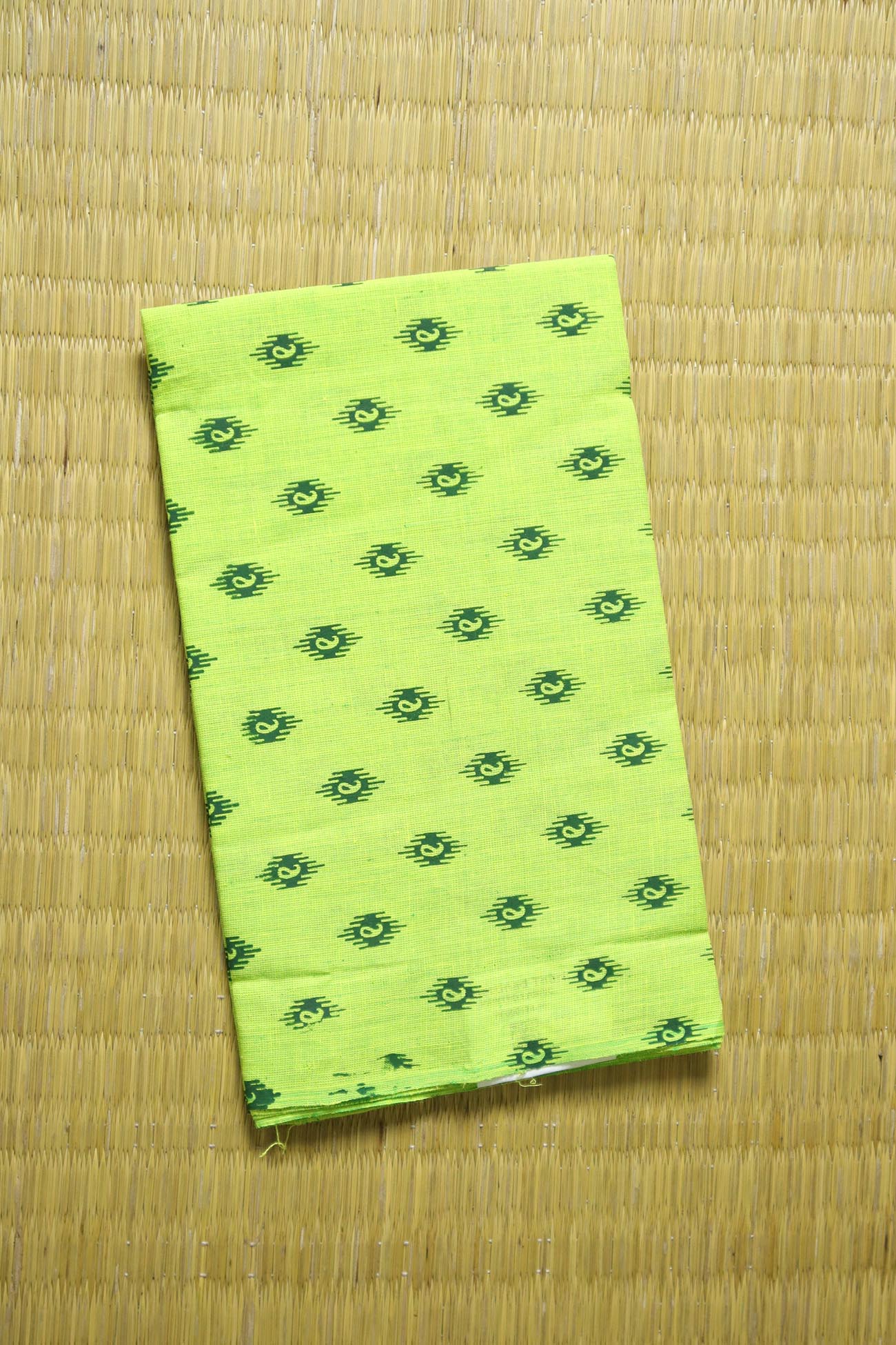 lawn-green-mango-narayanpet-fabric-soft-cotton-fabric-pf000174-a