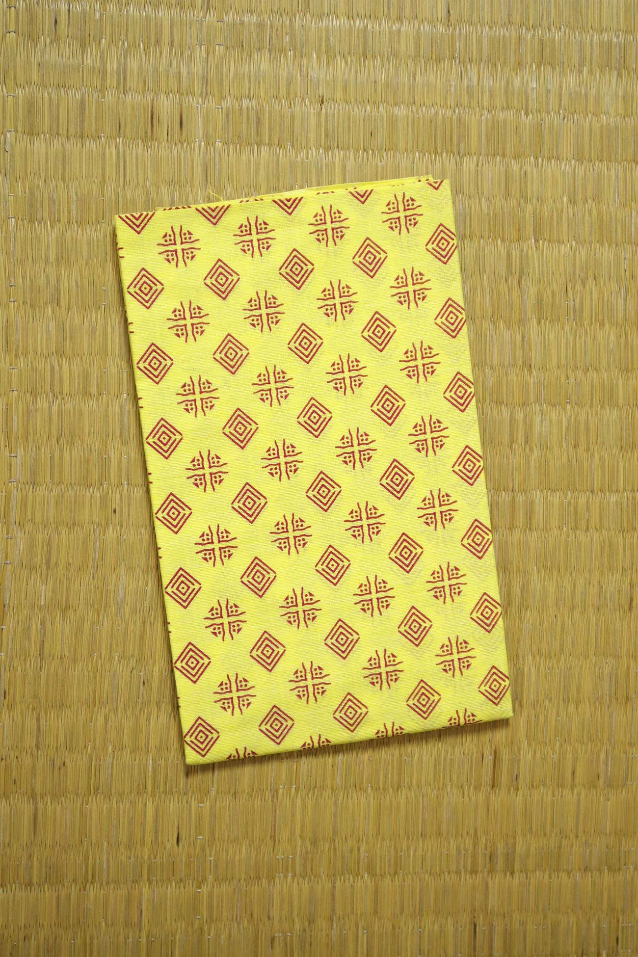 yellow-flower-narayanpet-fabric-soft-cotton-fabric-pf000207-a