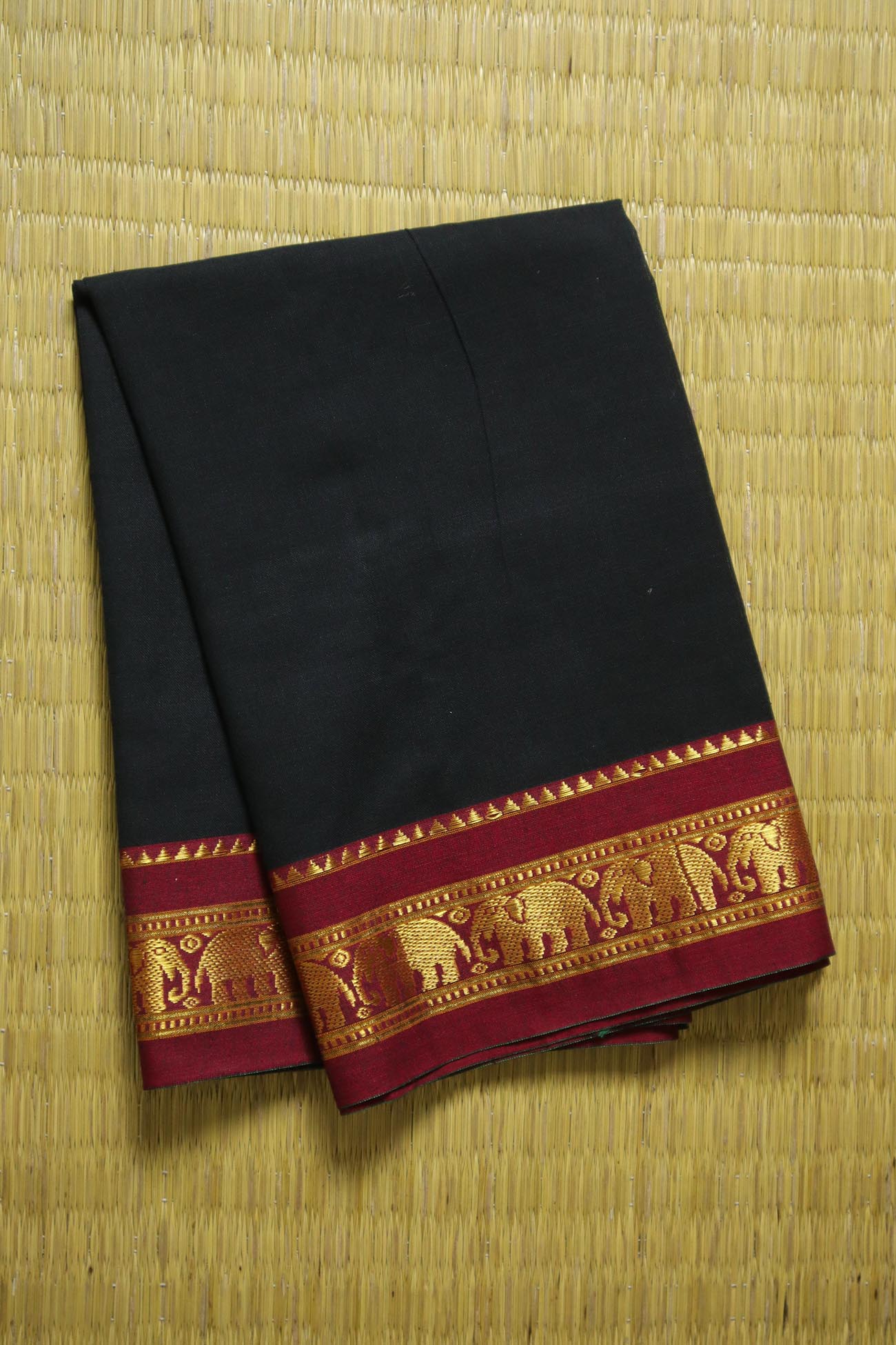 black-elephant-narayanpet-fabric-soft-cotton-fabric-pf000324-a