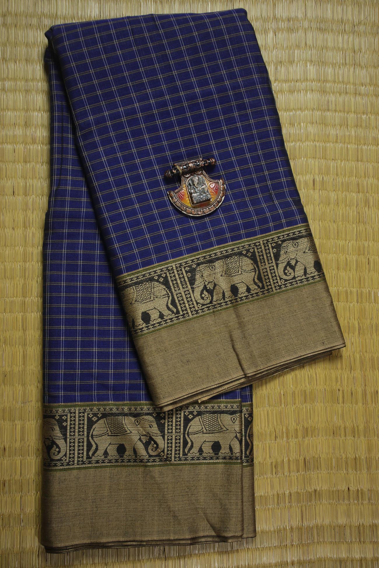 blue-elephant-narayanpet-fabric-soft-cotton-fabric-pf000357-a