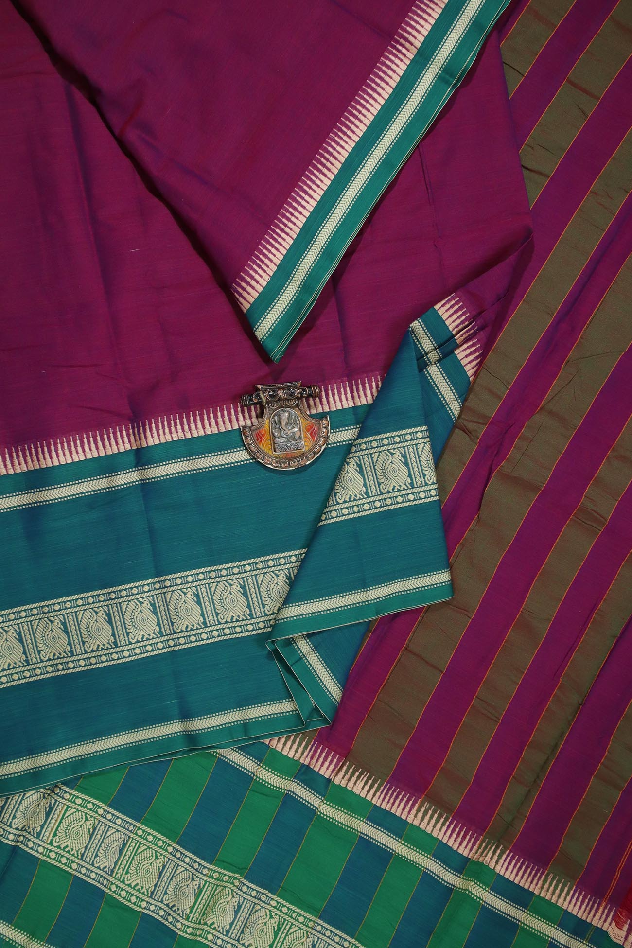 magenta-peacock-narayanpet-sarees-pk001994-a