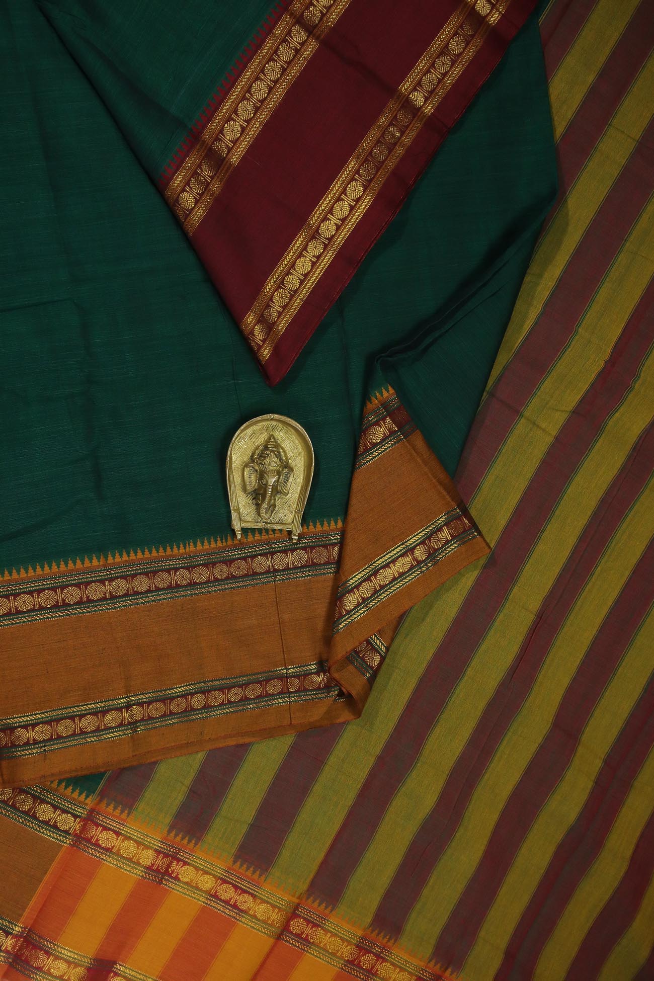 dark-green-ruthratcham-narayanpet-sarees-pk002207-a