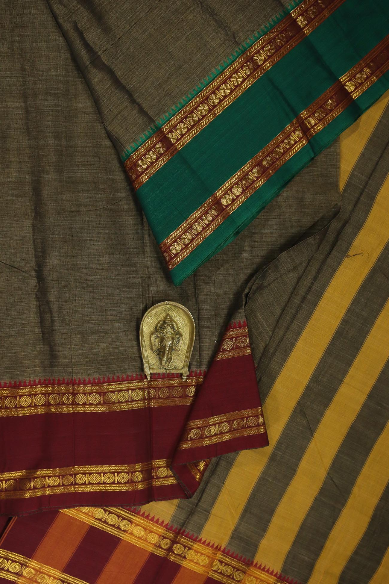 dim-gray-ruthratcham-narayanpet-sarees-pk002226-a