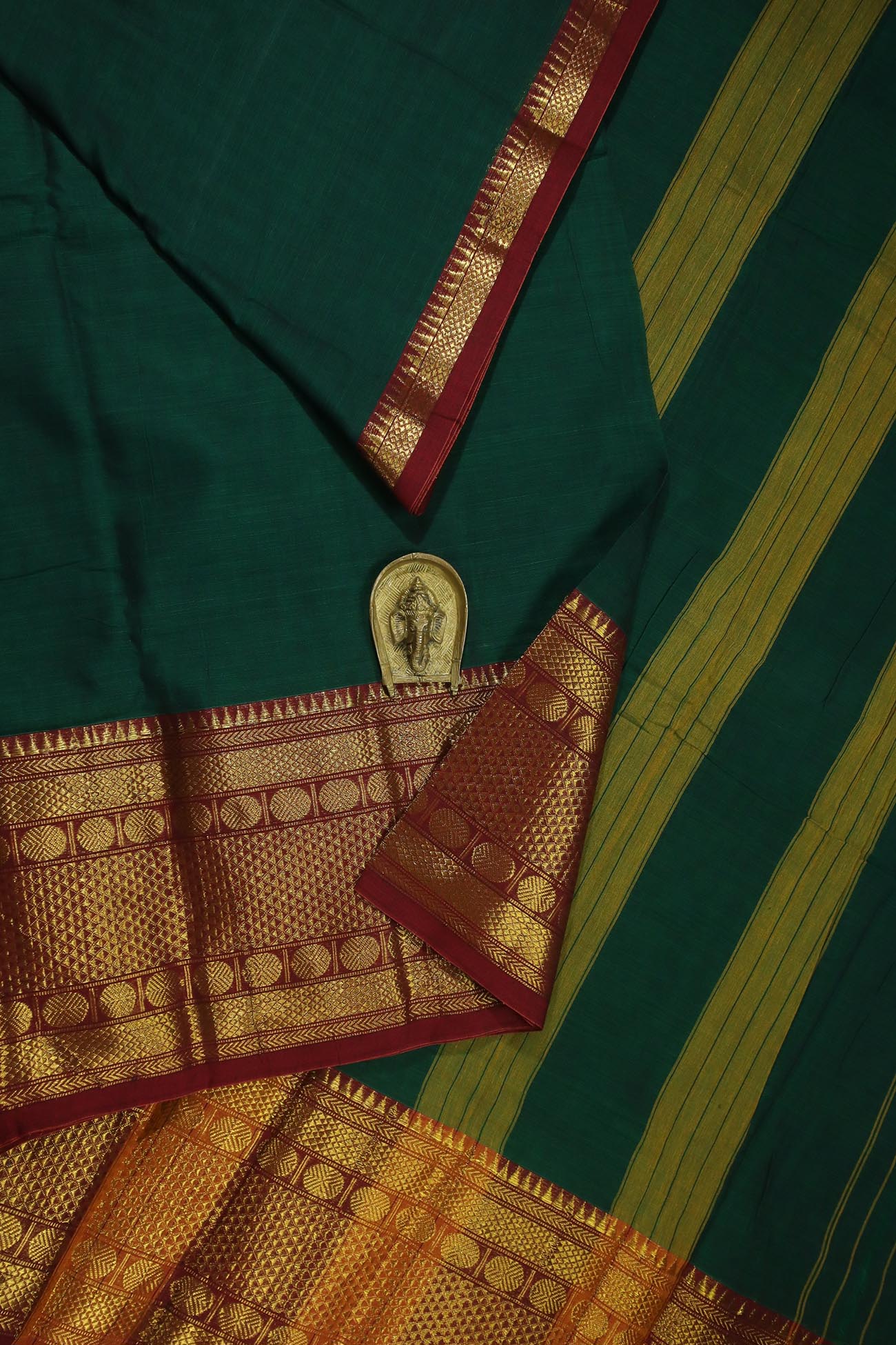 green-ruthratcham-narayanpet-sarees-pk002327-a