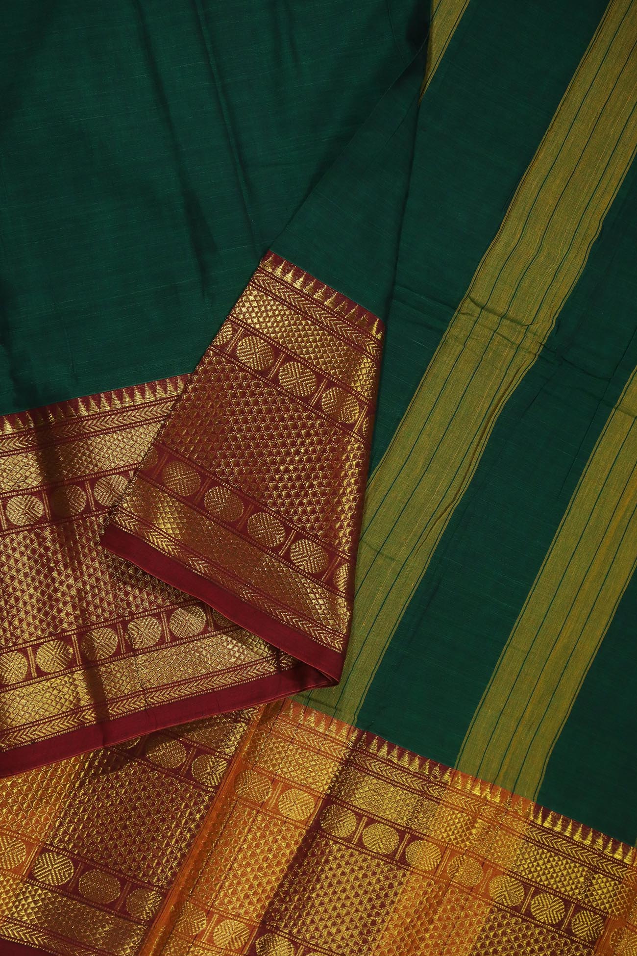 green-ruthratcham-narayanpet-sarees-pk002327-b