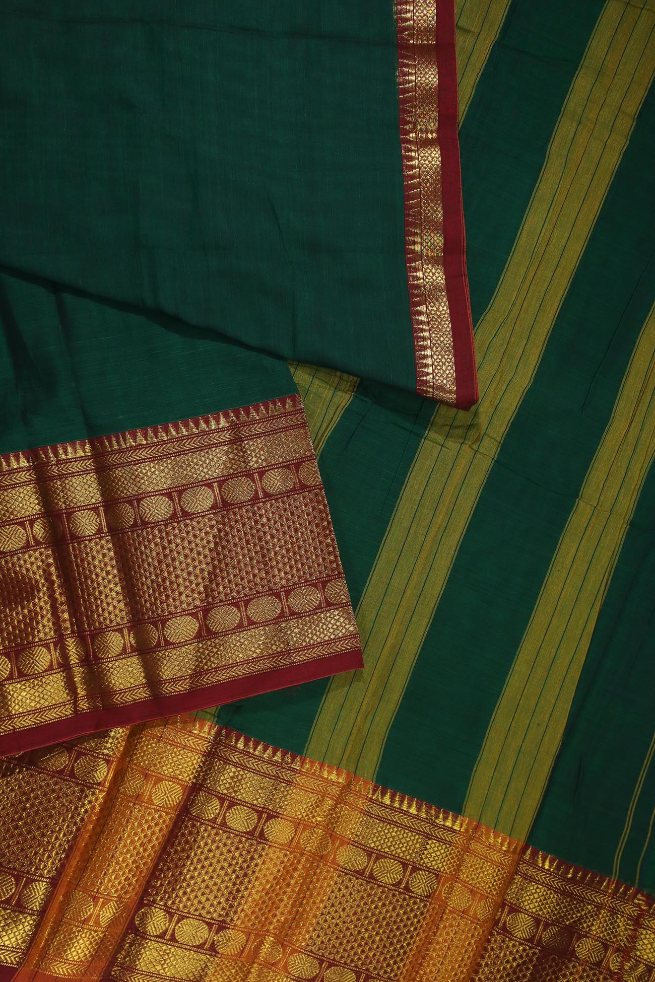 green-ruthratcham-narayanpet-sarees-pk002327-c