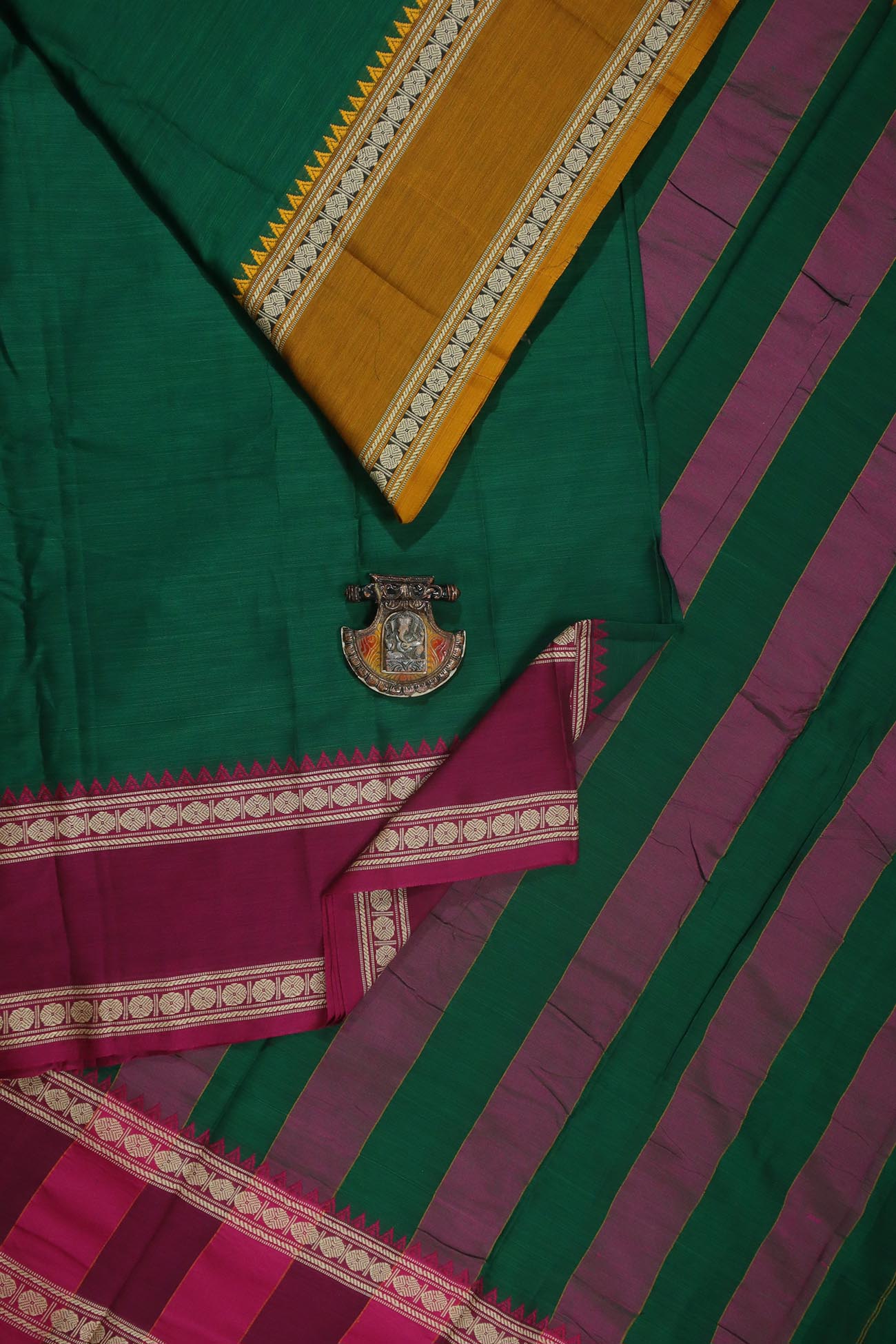 dark-green-ruthratcham-narayanpet-sarees-pk002429-a