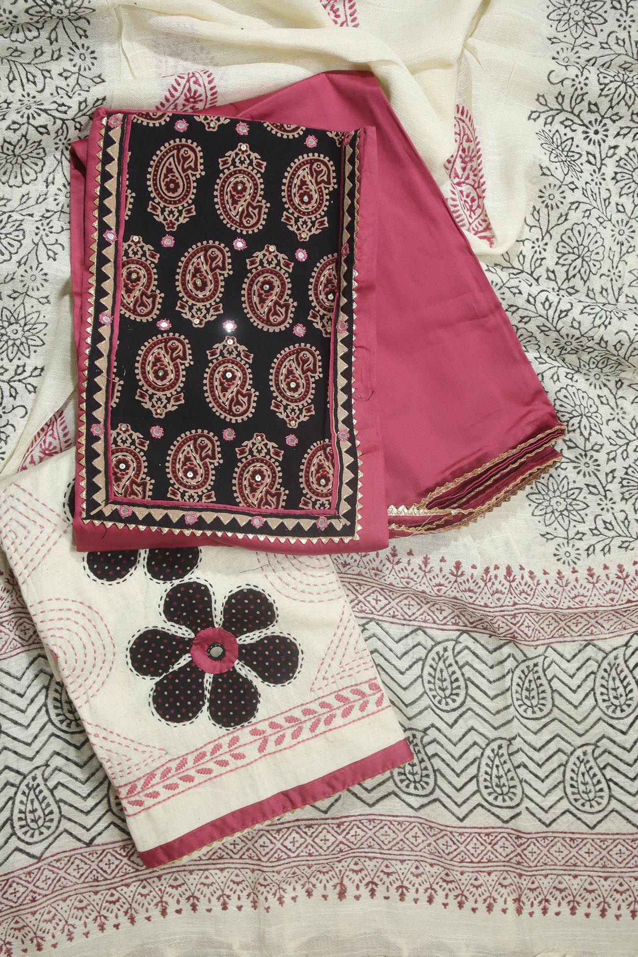 hot-pink-mango-ethnic-sets-rss000049-a