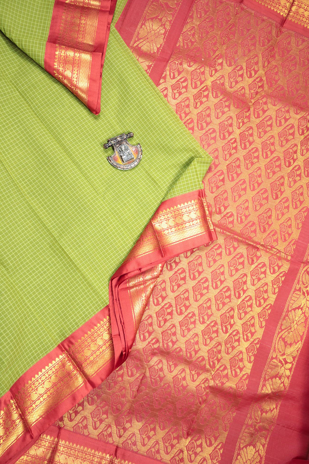 olive-checked-gadwal-sarees-sb000070-a