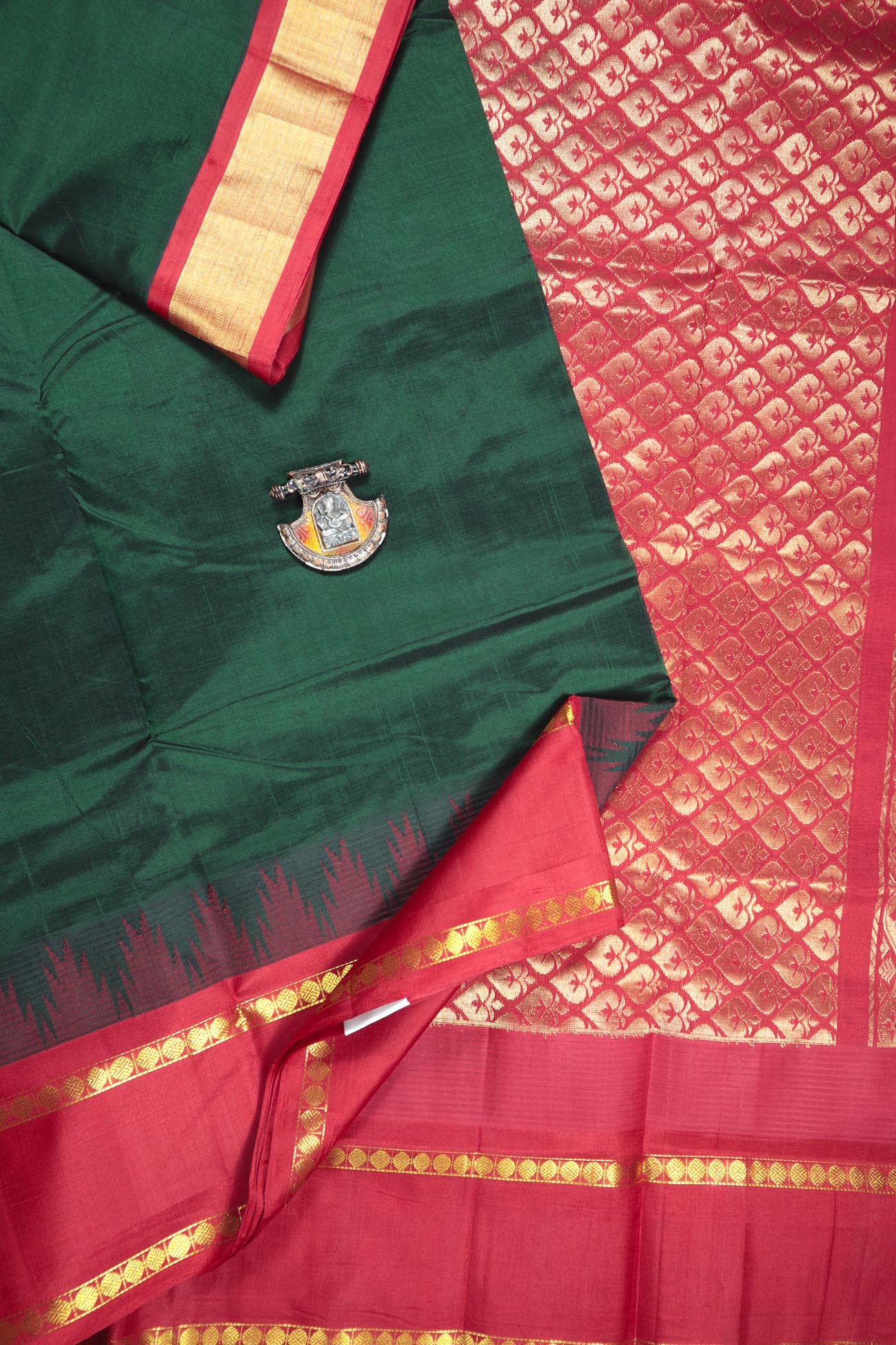 dark-green-temple-cotton-silk-sarees-sc002057-a