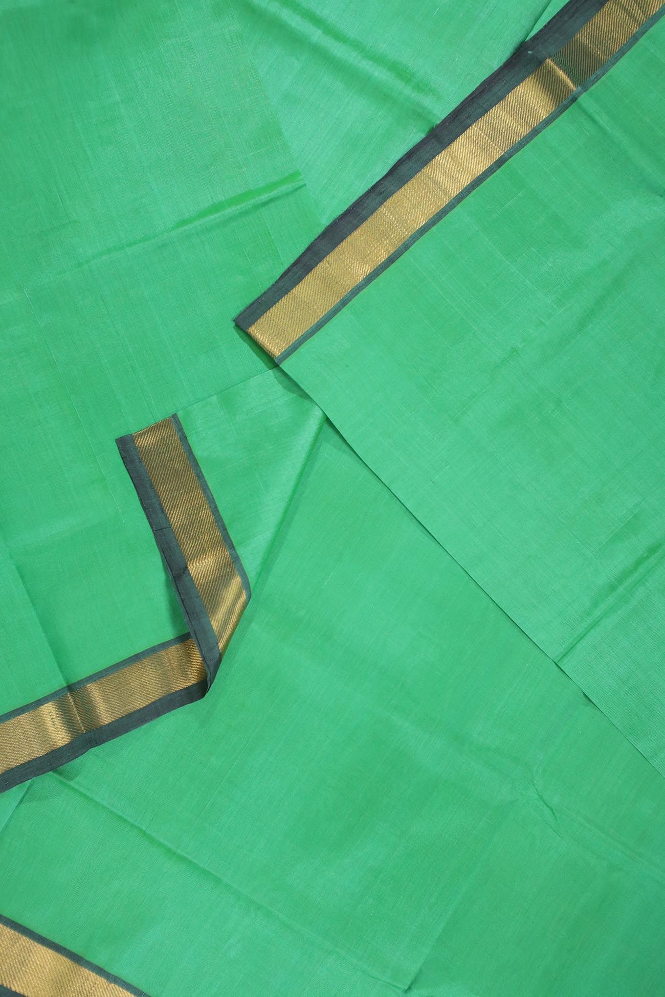 green-bavanji-border-cotton-silk-sarees-sc002626-b