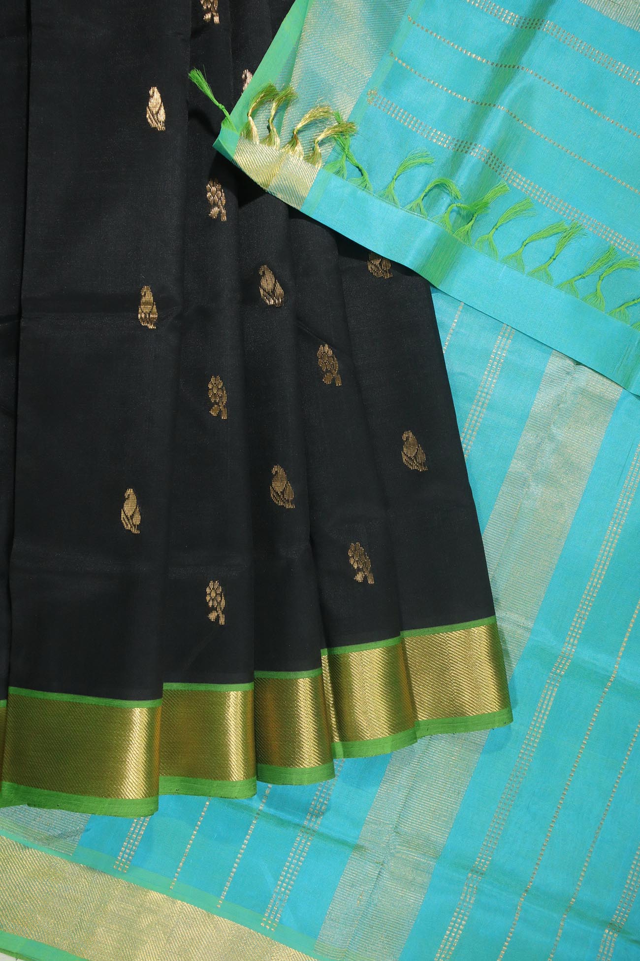 black-bavanji-border-cotton-silk-sarees-sc002669-g