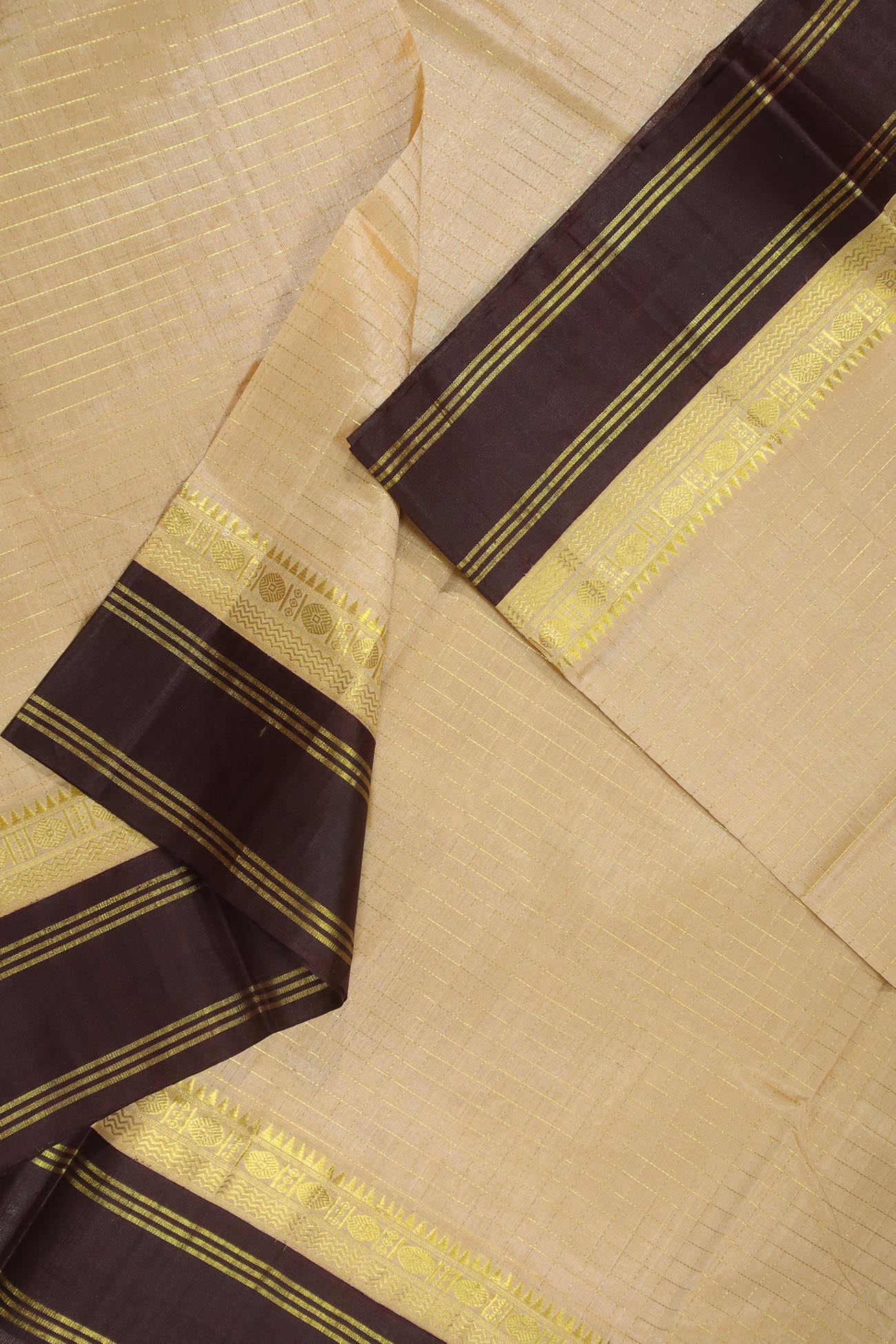 beige-ruthratcham-cotton-silk-sarees-sc002701-d