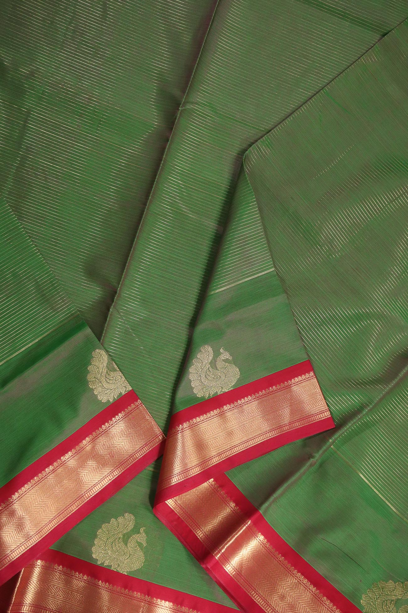 green-vaira-oosi-diamond-needle-cotton-silk-sarees-sc002713-d