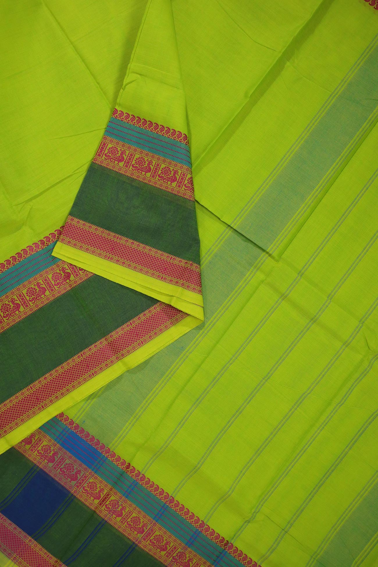 light-green-peacock-spl-malarkodi-sarees-smk001704-b