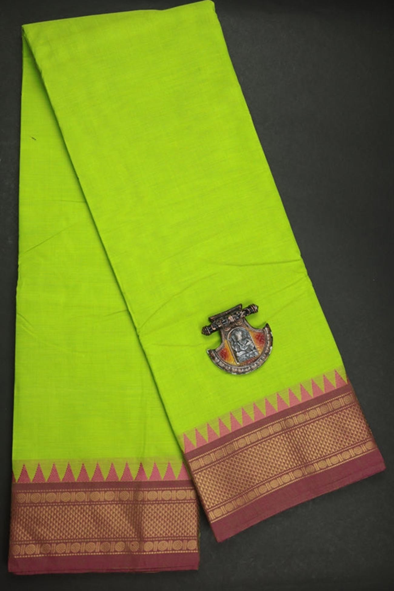 lawn-green-temple-spl-malarkodi-sarees-smk002359-a