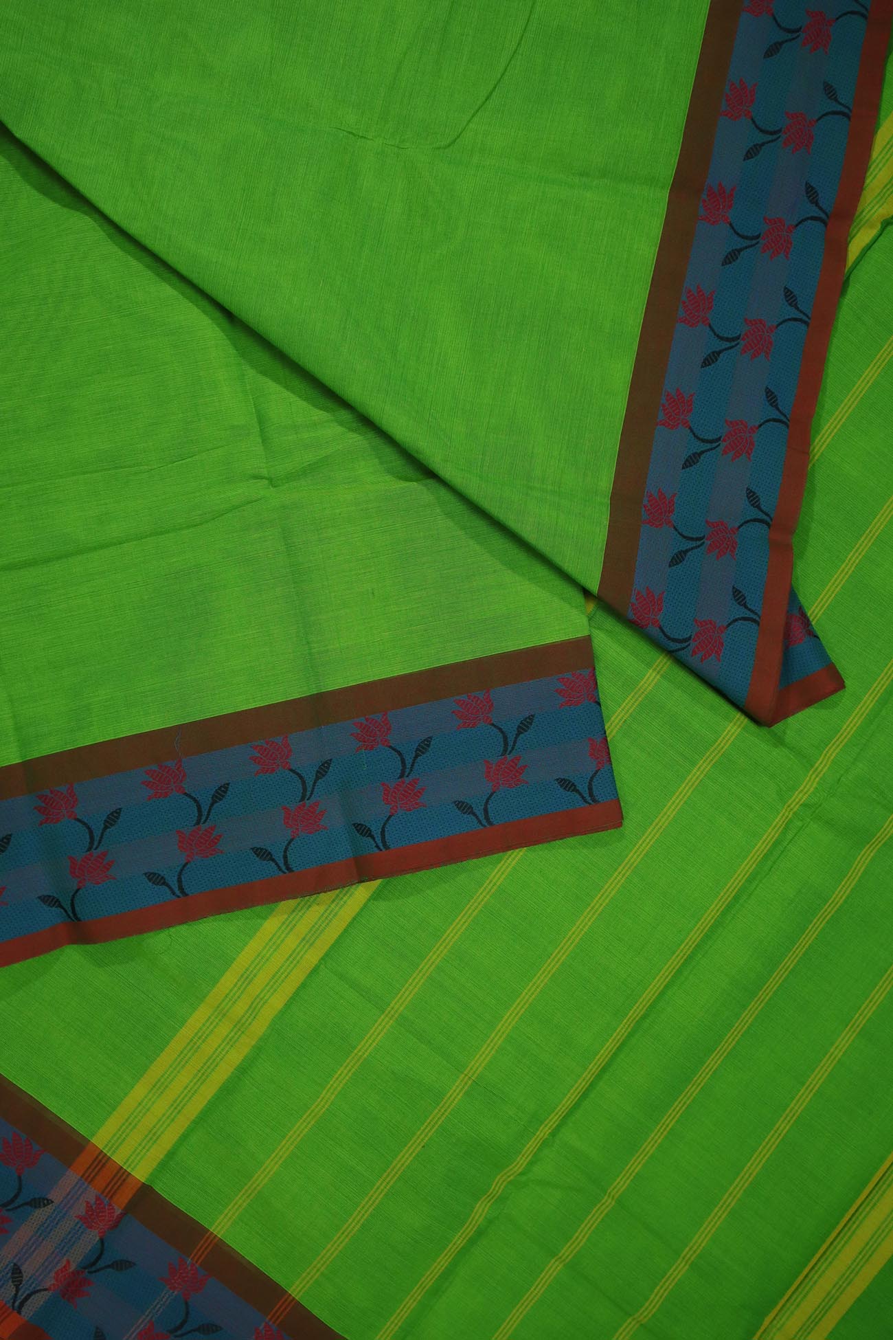 light-green-flower-spl-malarkodi-sarees-smk002631-c