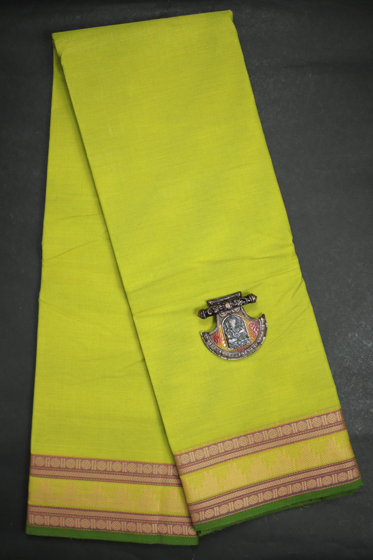 green-yellow-temple-spl-malarkodi-sarees-smk002753-a