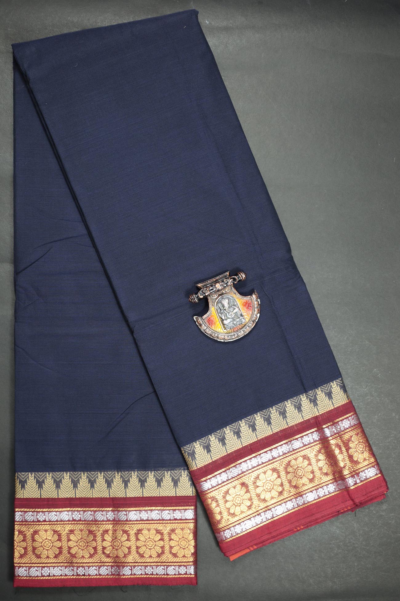 navy-temple-spl-malarkodi-sarees-smk002894-a